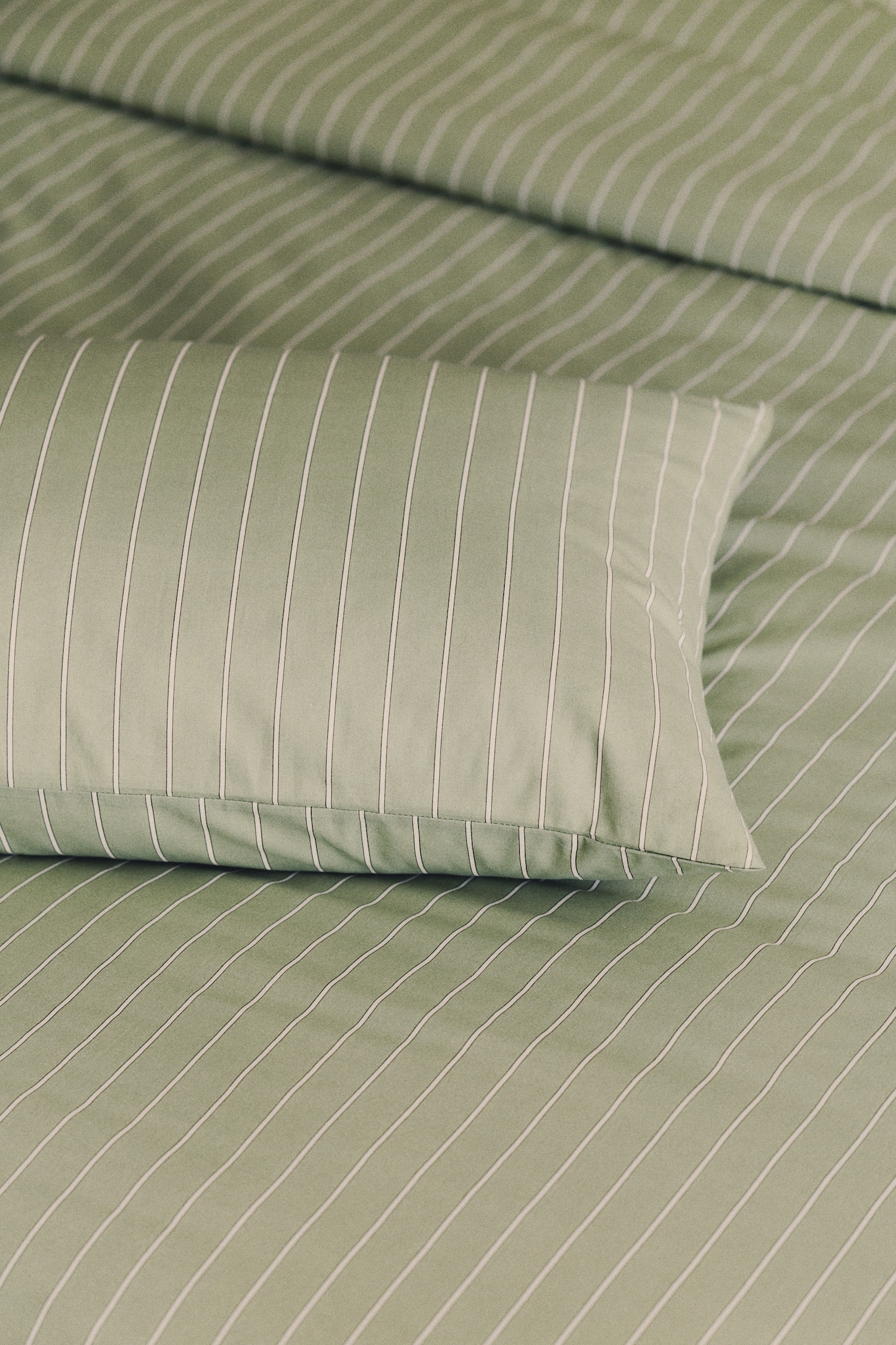 2-Pack Striped Pillowcases - Light dusty green/striped/Light beige/Dusty pink/striped - 1