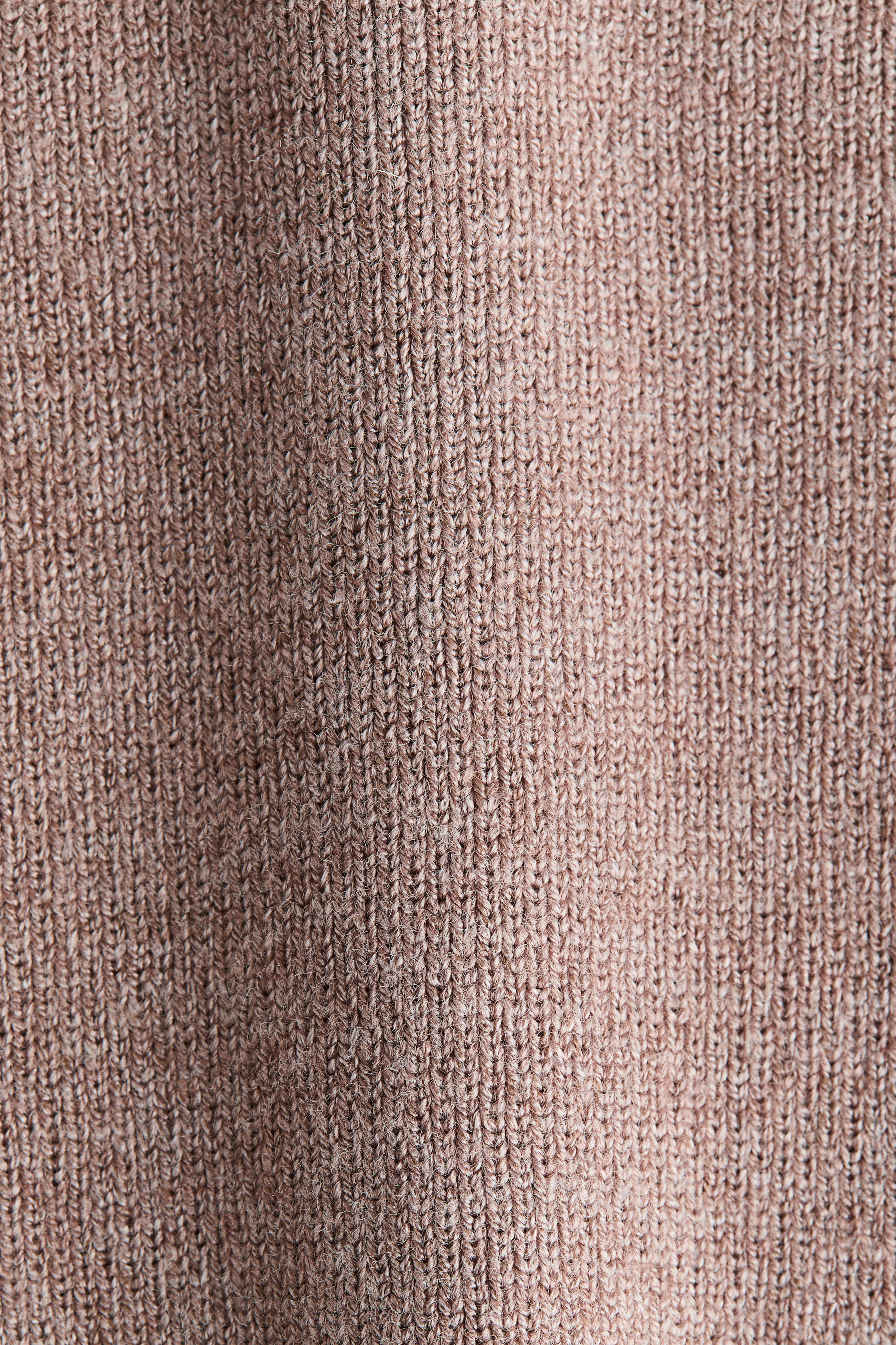 Sweater with Peter Pan Collar