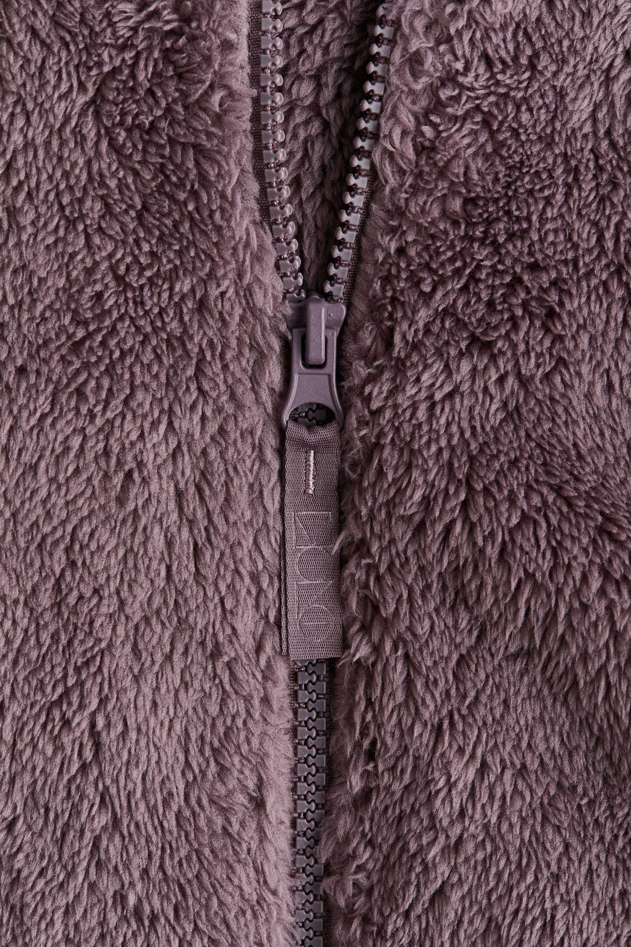 Visa större bild: Träningsjacka i pile - Syrenlila - BARN | H&M FI 2