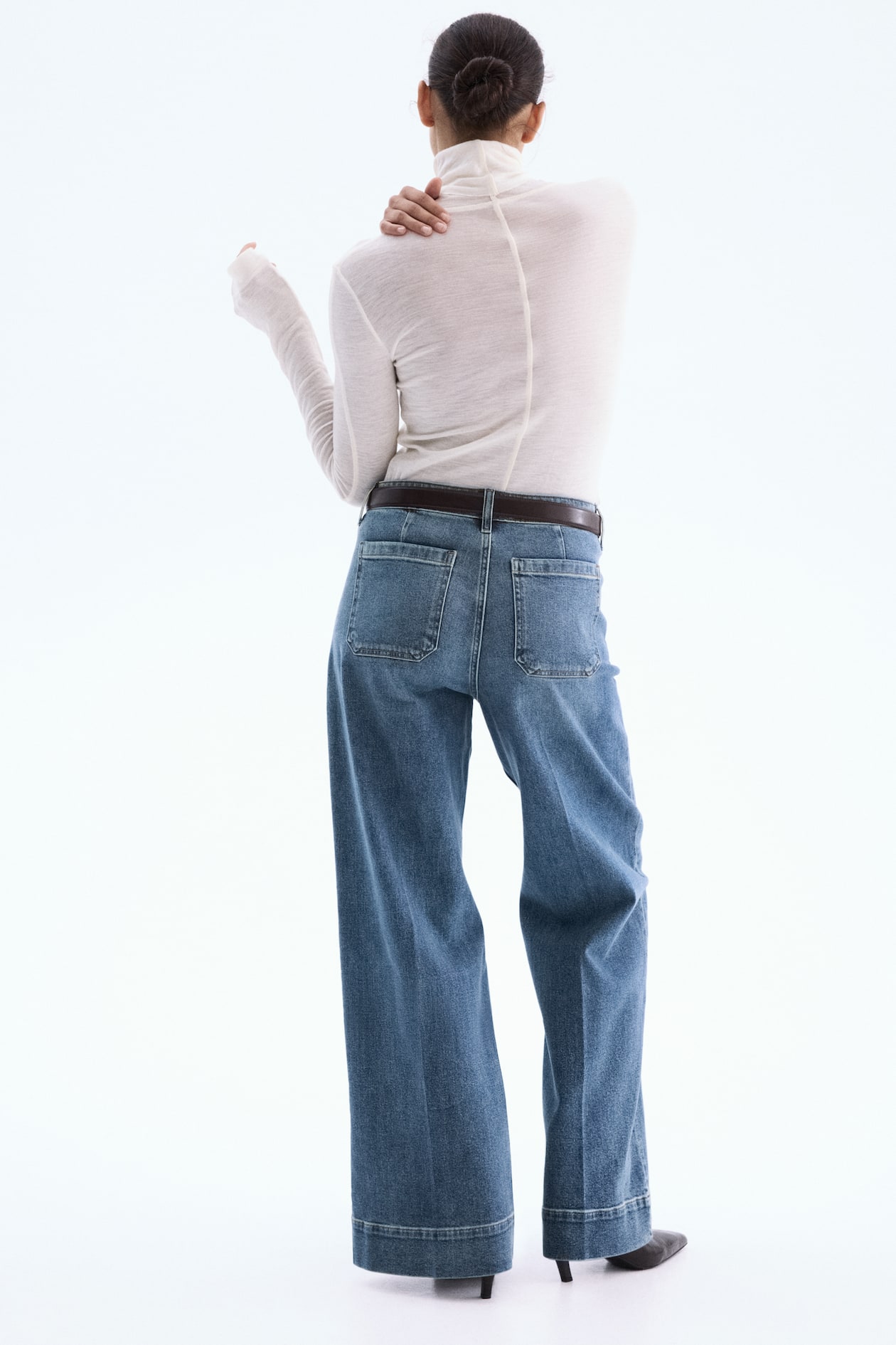 Wide High Jeans - image 4