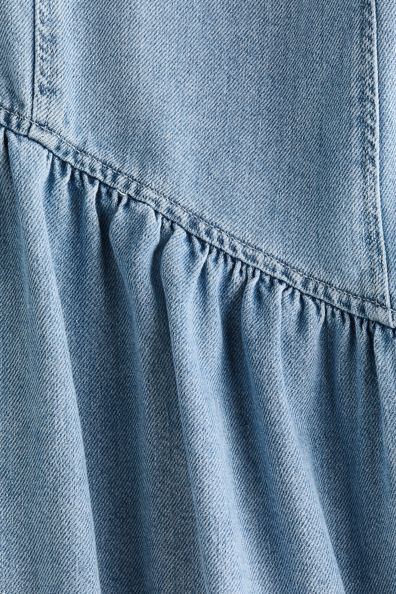 Flared-skirt denim dress - 4
