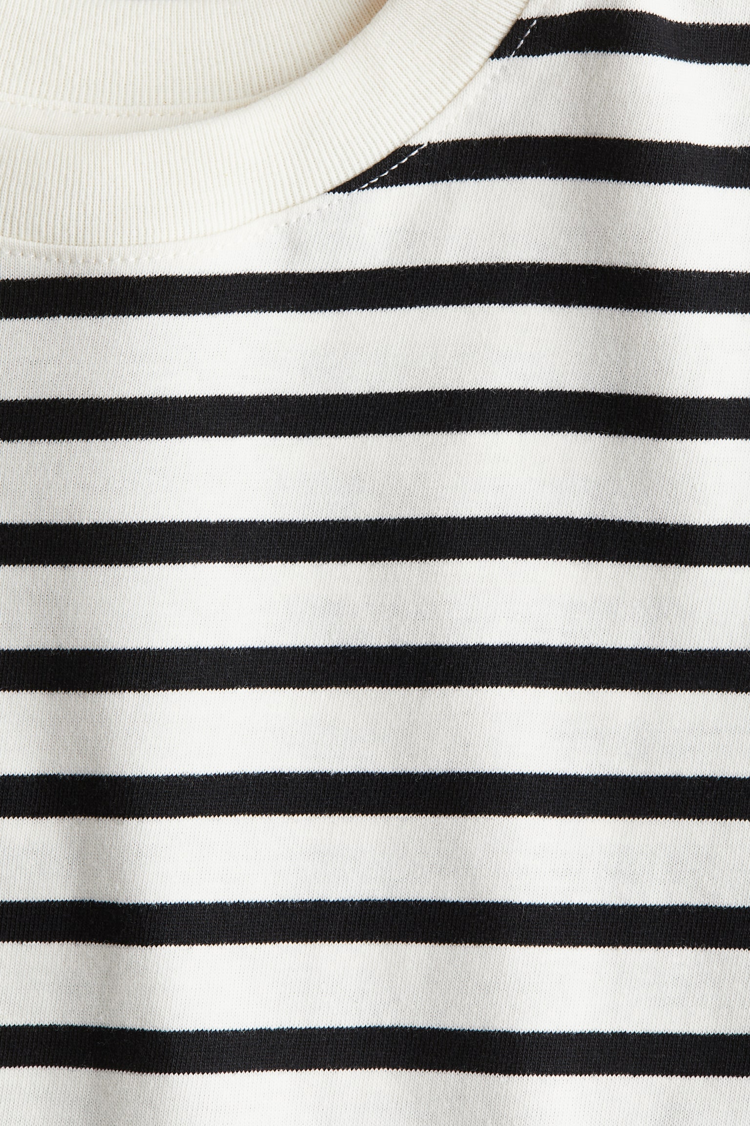 Long-sleeved T-shirt - White/Black striped/Dark green/Striped/Green/Striped/White/Beige/White striped/Dark blue/Light grey - 3