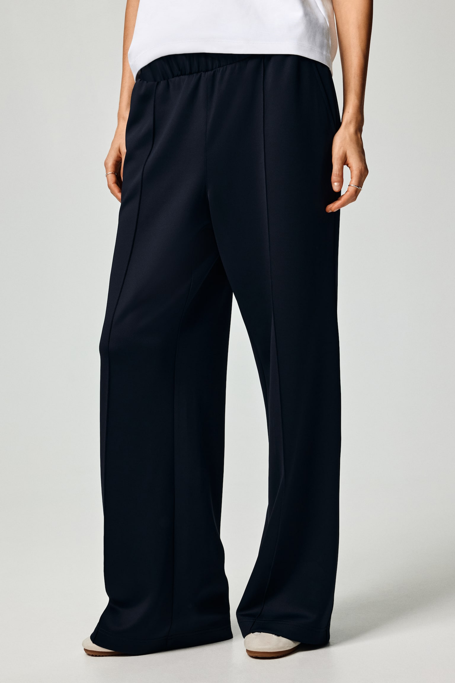 Crease-front pull-on trousers - Navy blue/Truffle grey - 6