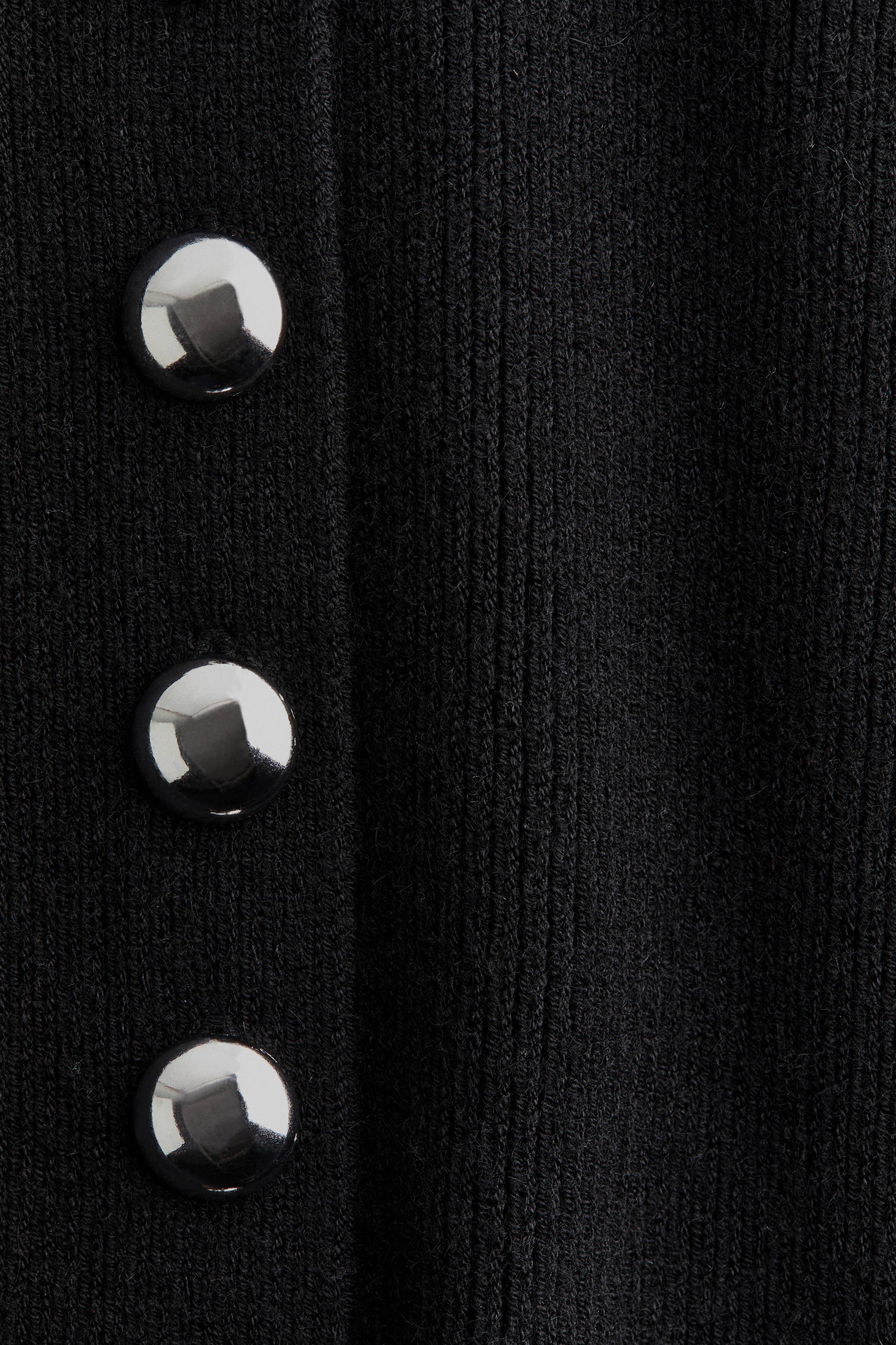 Fitted Cardigan