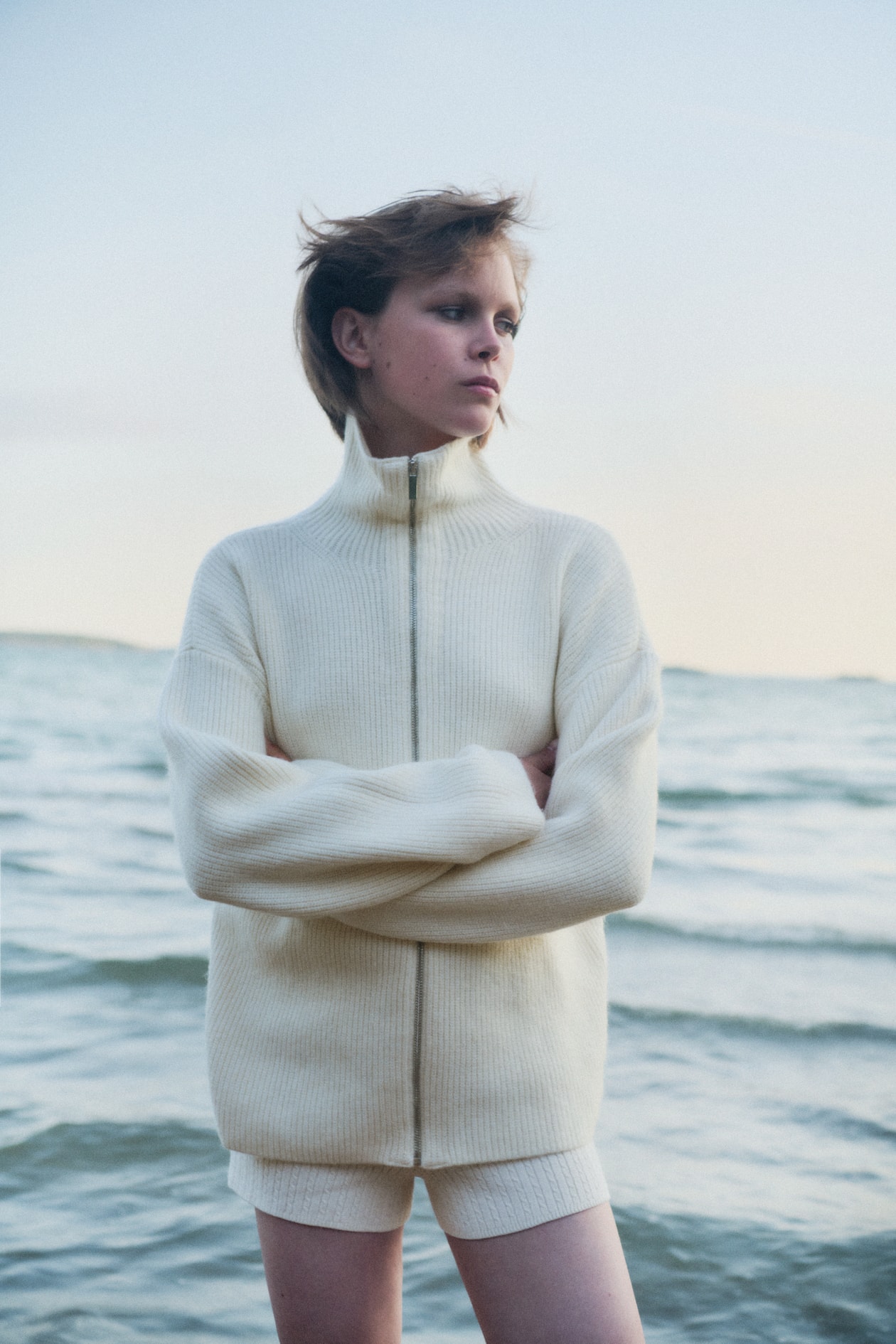 Cardigan with Zipper - image 3