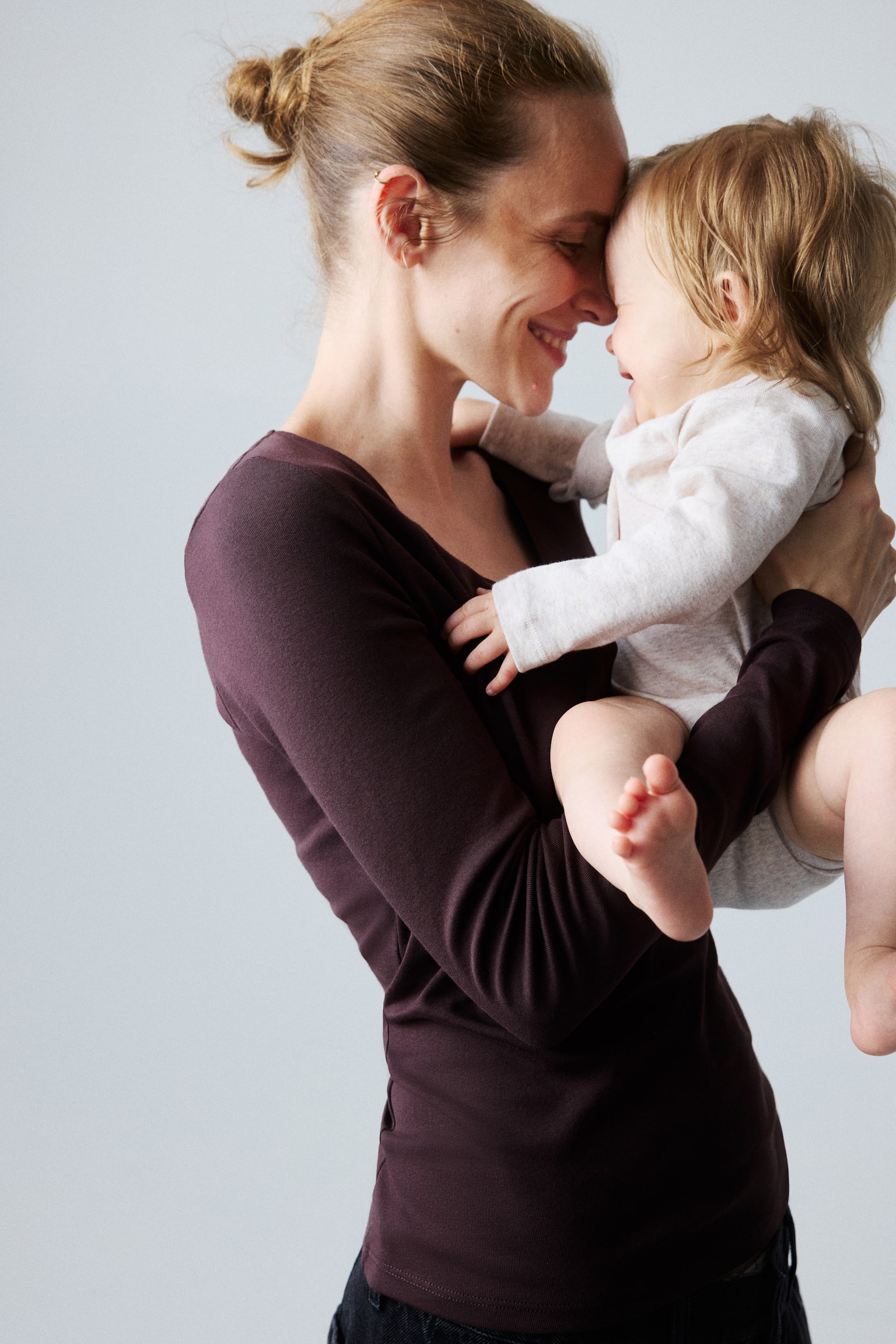 Женский топ H&M Mama Ribbed Nursing Top, цвет: Тёмный коричневый — фото 4