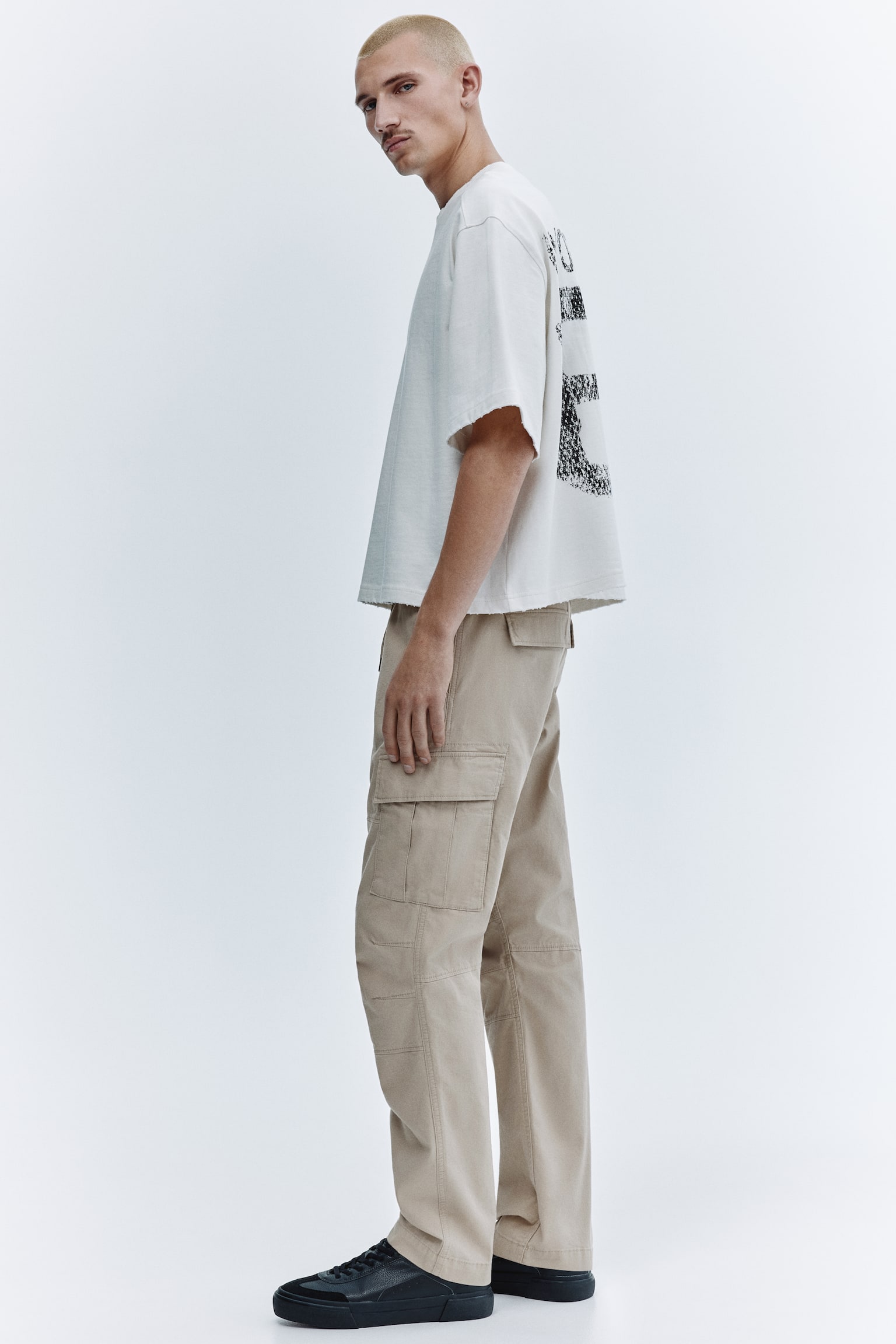 Spodnie cargo Slim Fit - Jasnobeżowy/Zieleń khaki/Ciemnoszary/Czarny/Zieleń khaki - 4