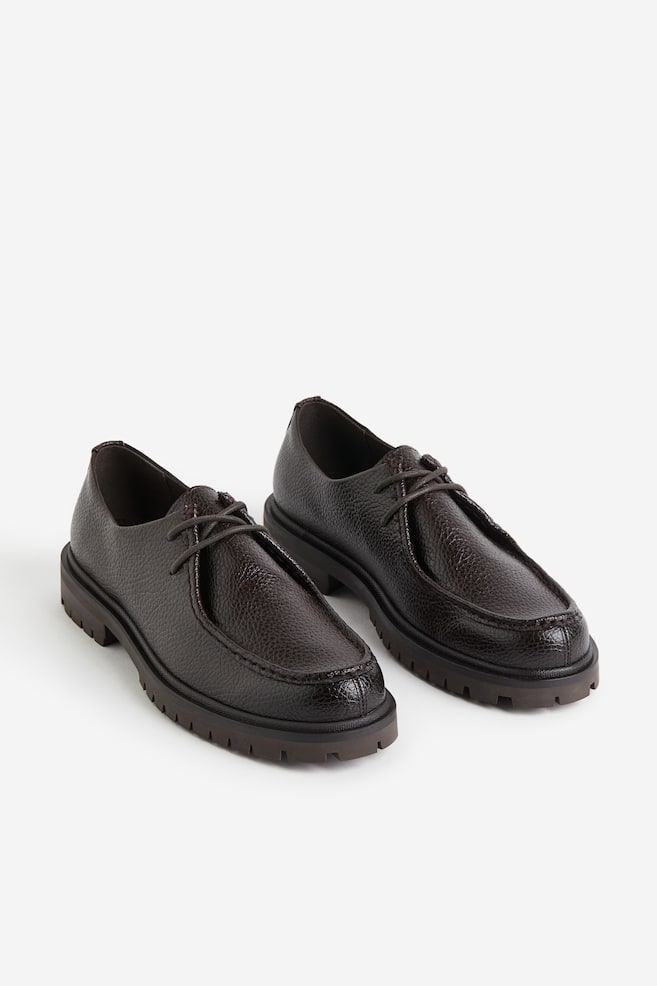 Chaussures avec couture mocassin - Marron foncé/Noir - 6