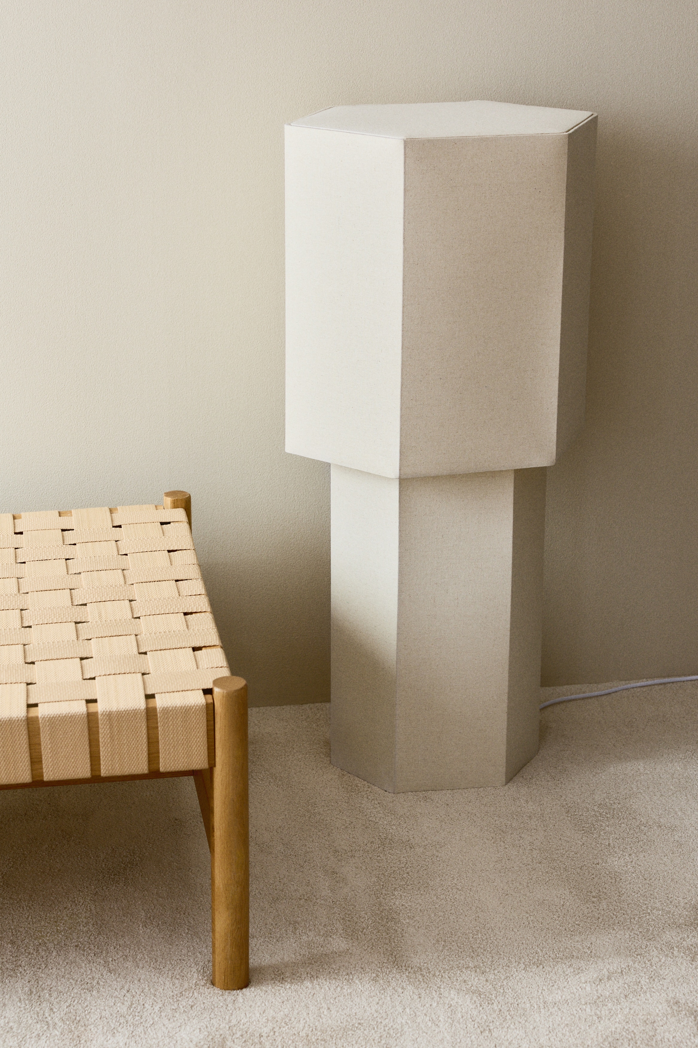 Hexagonal floor lamp - Light beige