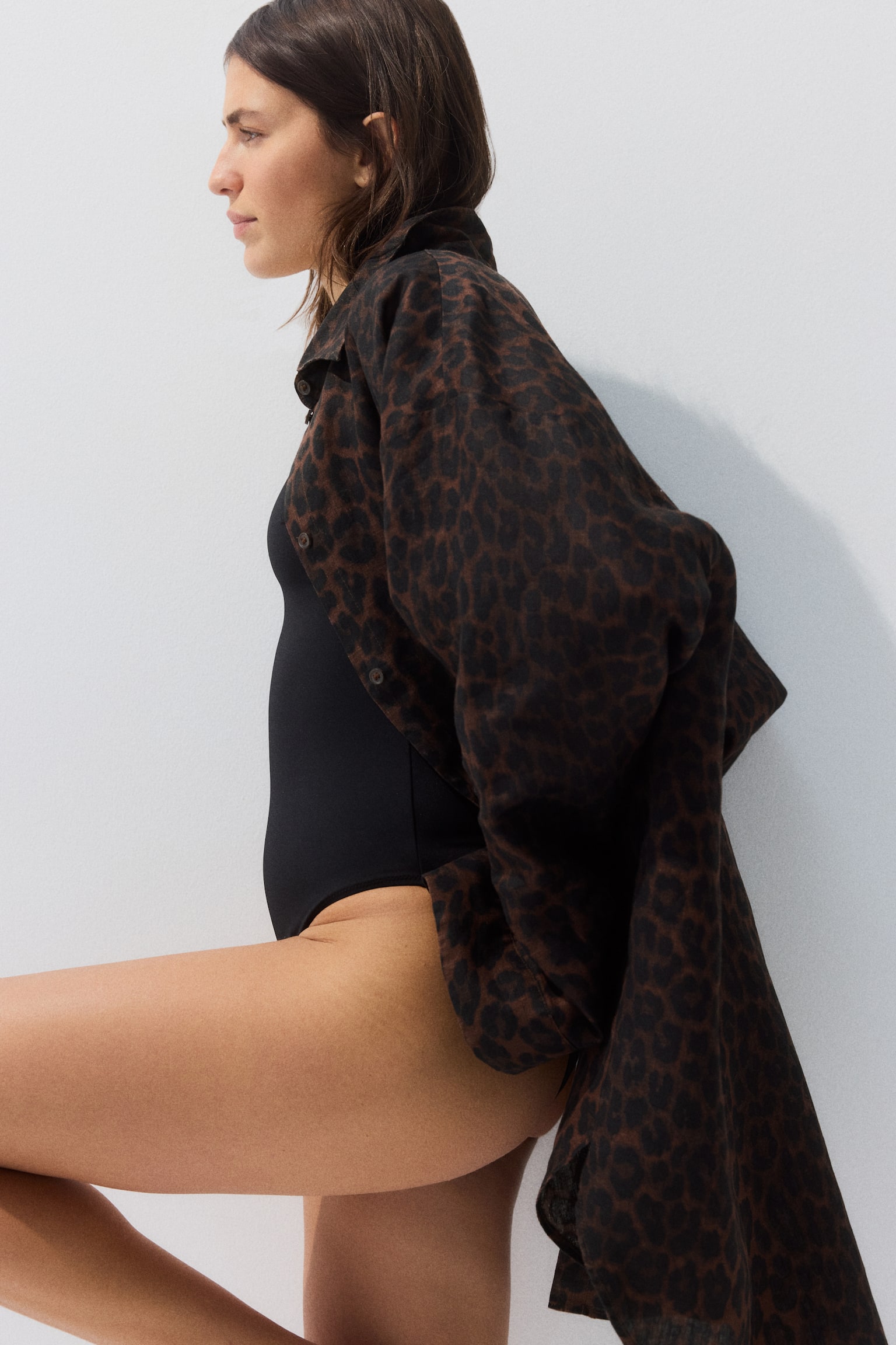 Linen beach shirt - Dark brown/Leopard print/White/Black - 5