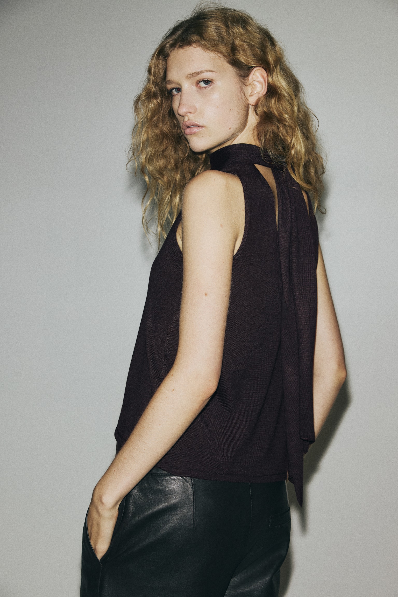 Scarf-detail turtleneck top - Dark purple/Black - 5