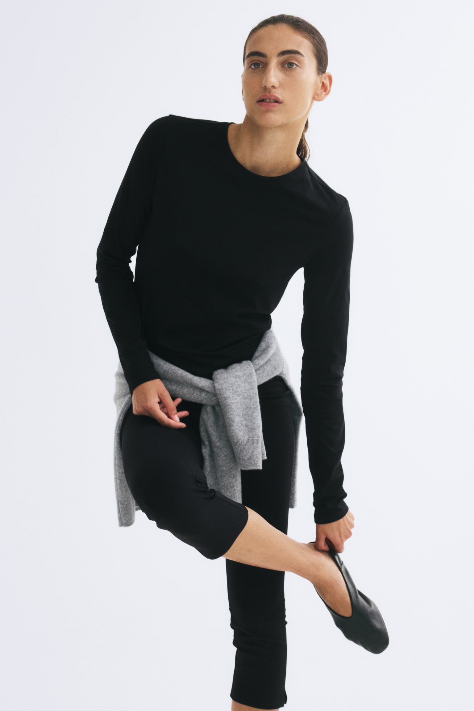 Женский топ H&M Fitted Cotton Top, цвет: Чёрный — фото 4