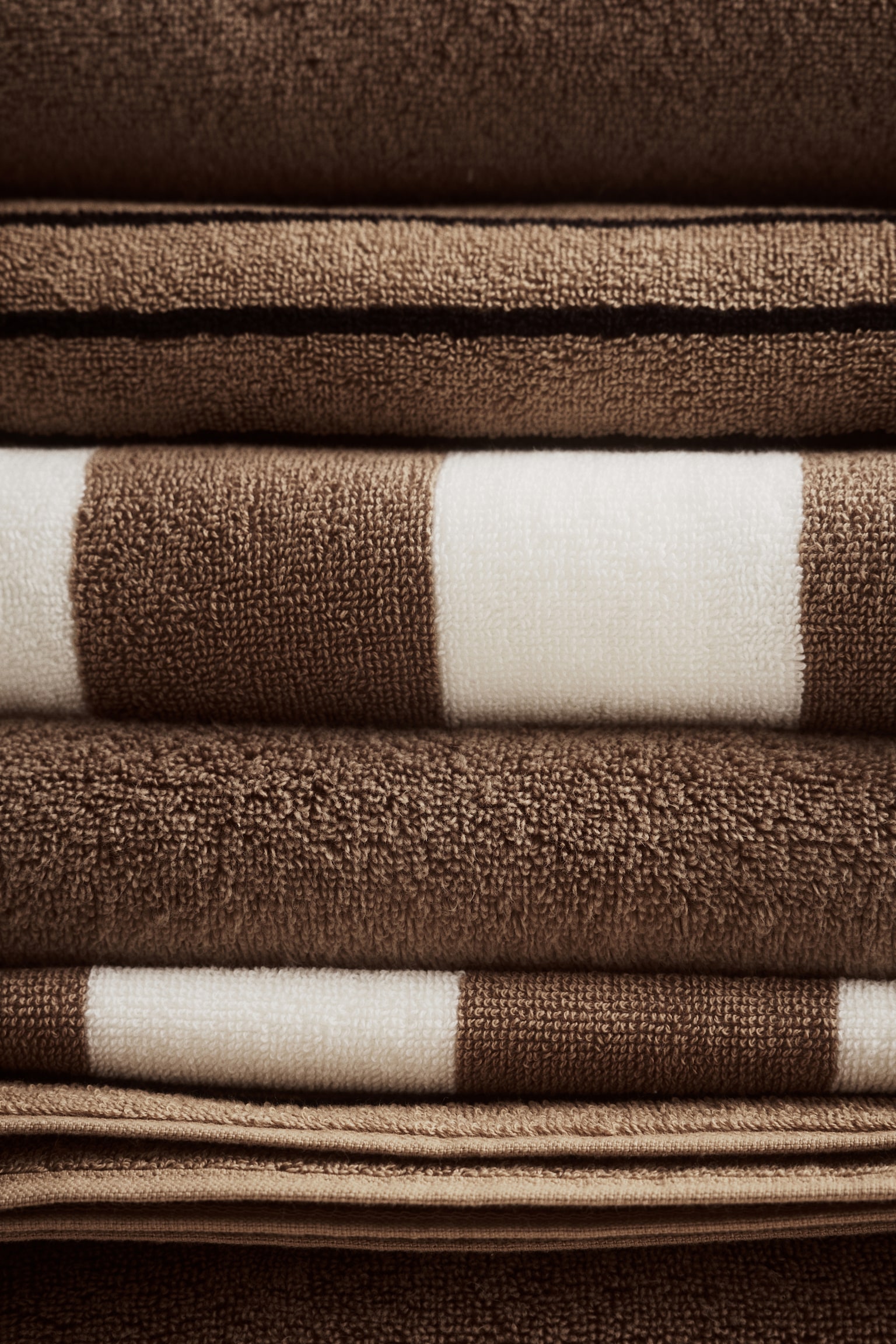 מגבת רחצה גדולה מכותנה רכה - חום מאובק/בז' בהיר/לבן - 2