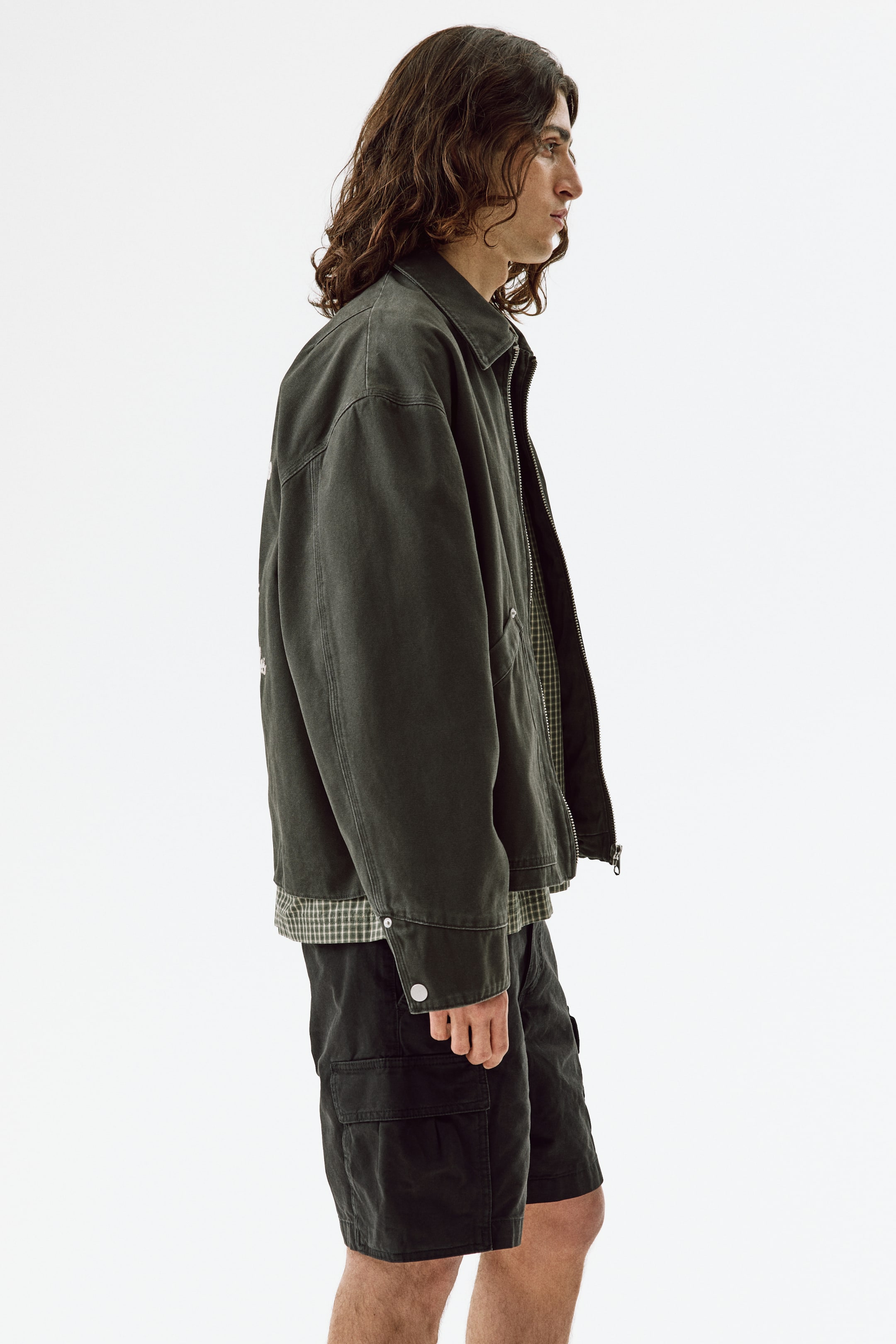 Relaxed-Fit Cargo Shorts
