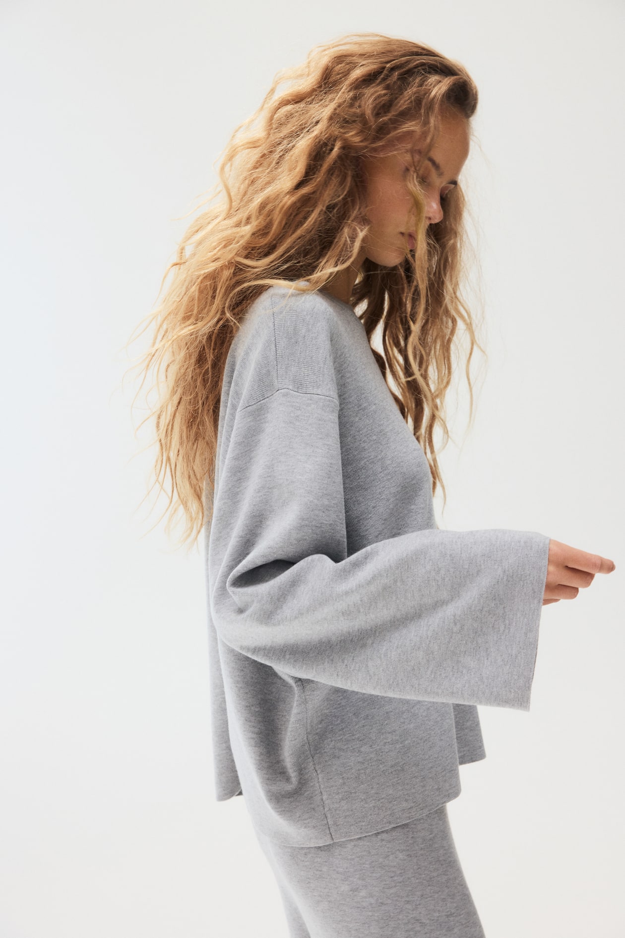 Oversized Sweater - image 4
