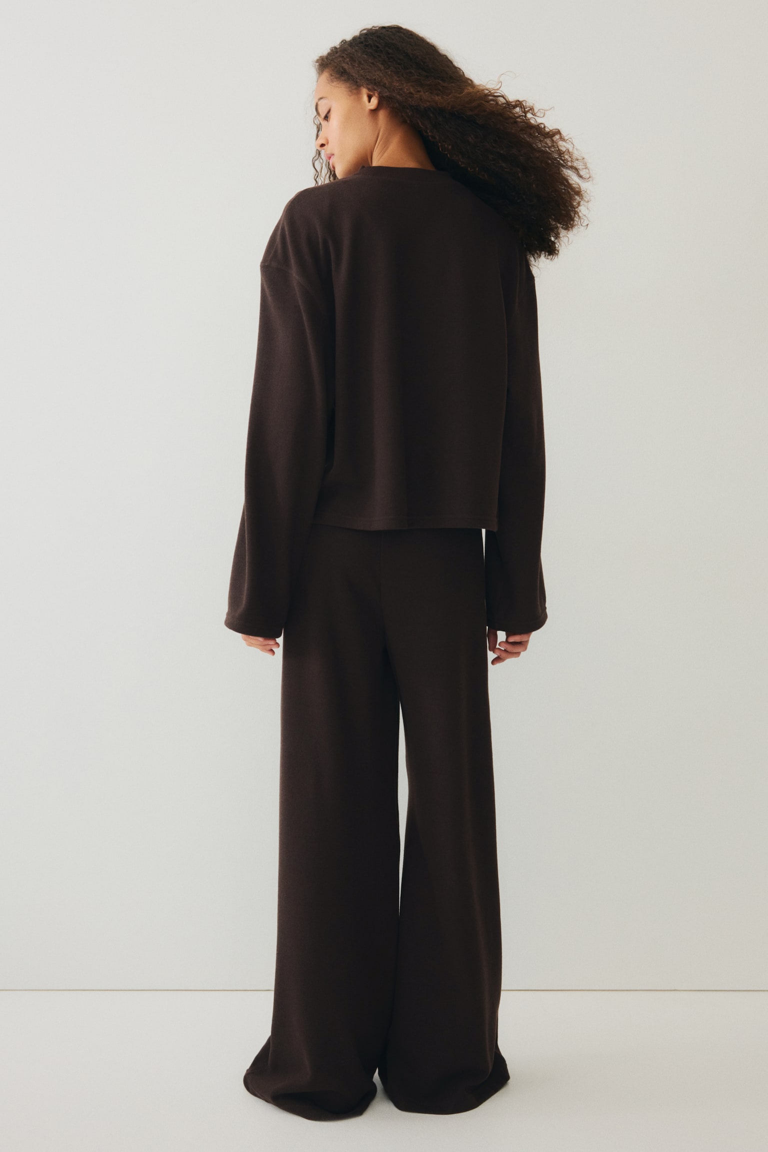 2-piece jersey top and trousers set - Dark brown/Light grey marl - 5