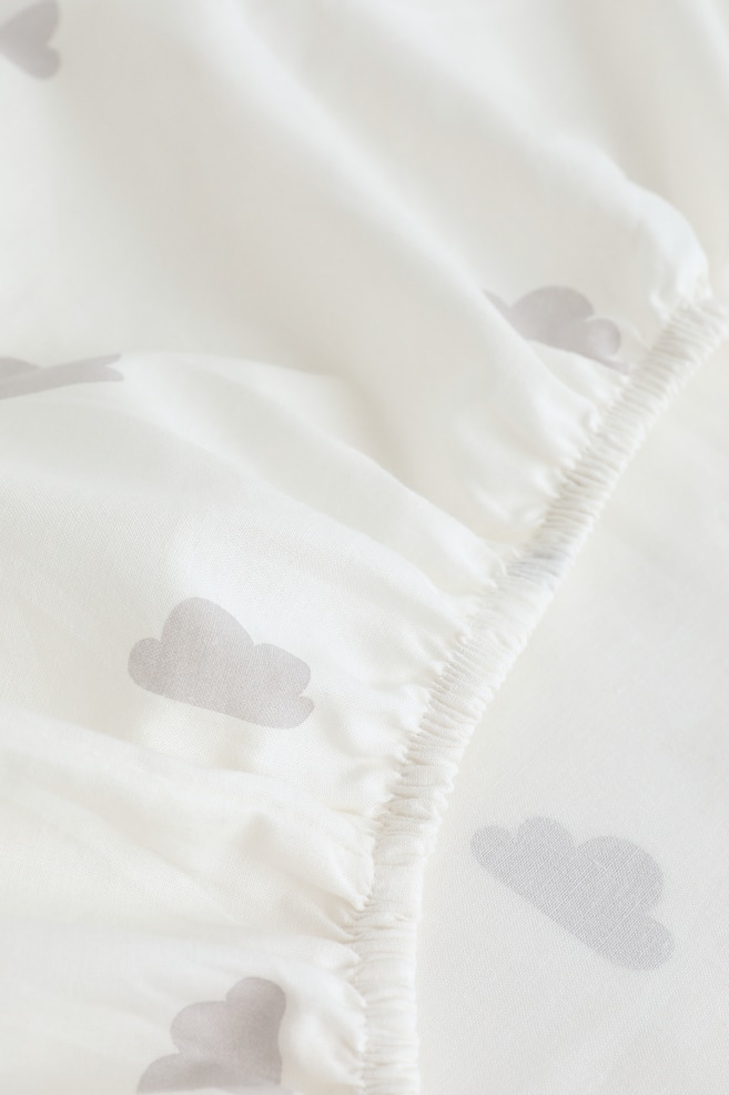 Patterned Cotton Fitted Sheet - White/clouds/White/dotted - 2