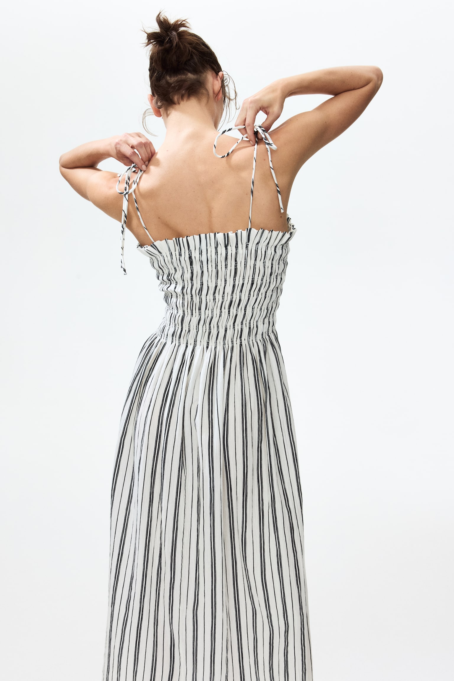 Robe avec bretelles à nouer et corsage smocké - Blanc/rayé/Beige/imprimé léopard/Rouge vif - 3