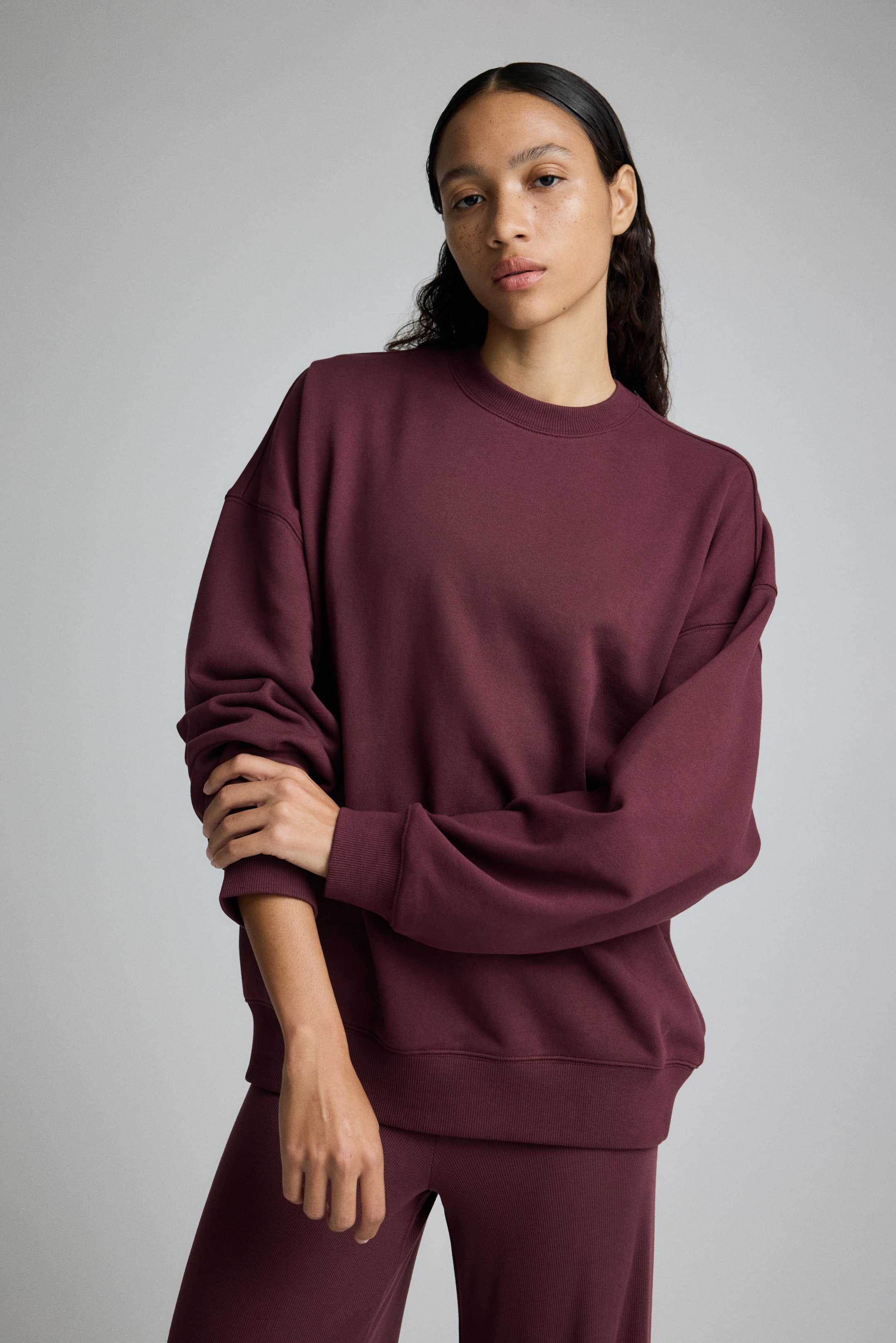 View larger image: Sports sweatshirt - Light burgundy - Ladies | H&M IN 3