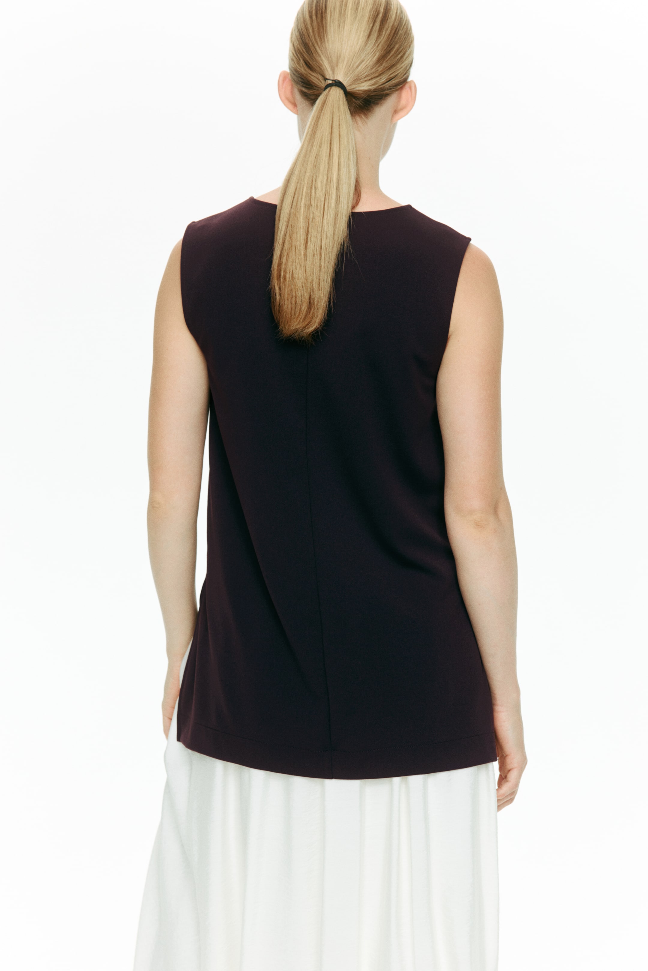MAMA Slit-Detail Tank Top