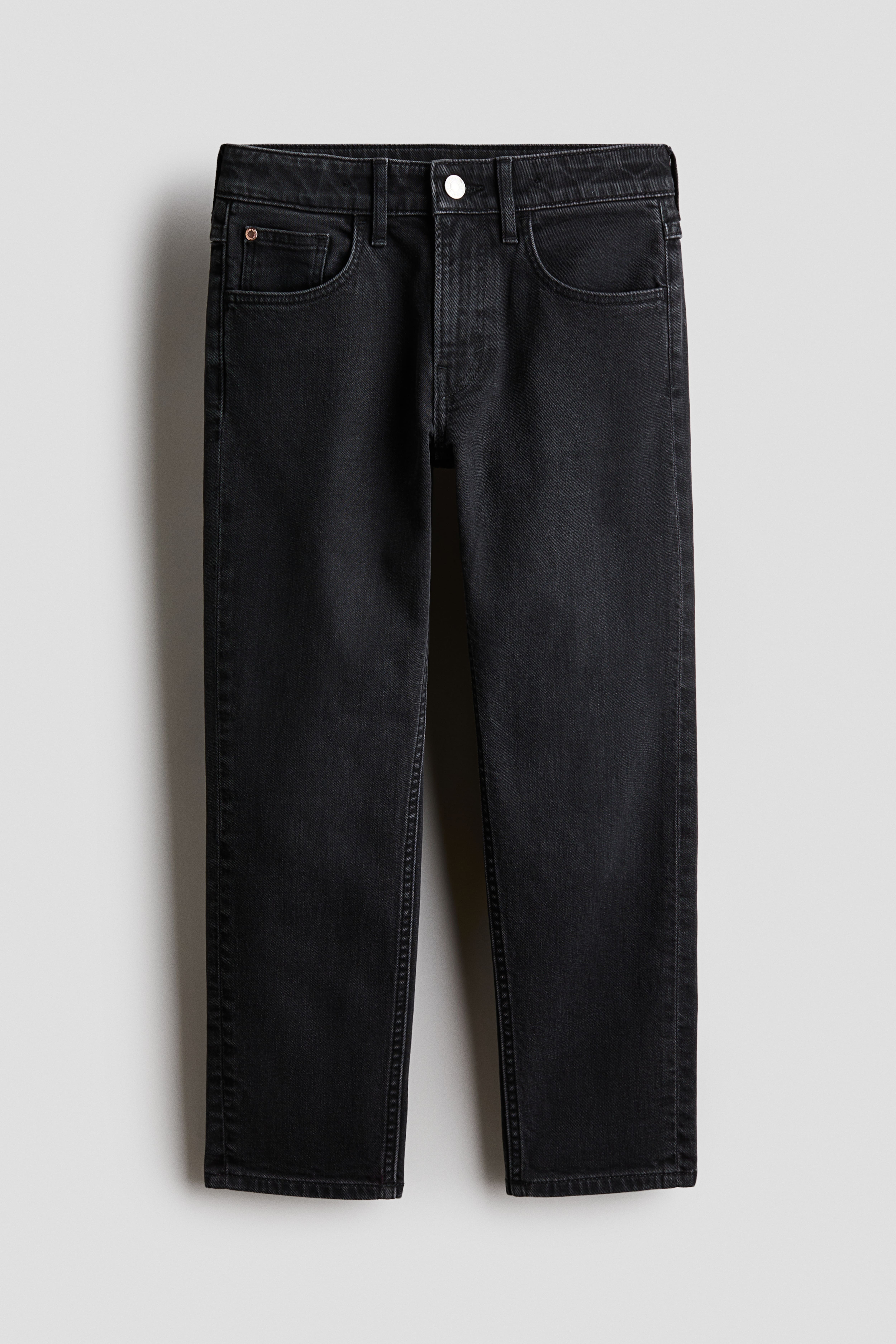 Relaxed Tapered Fit Jeans