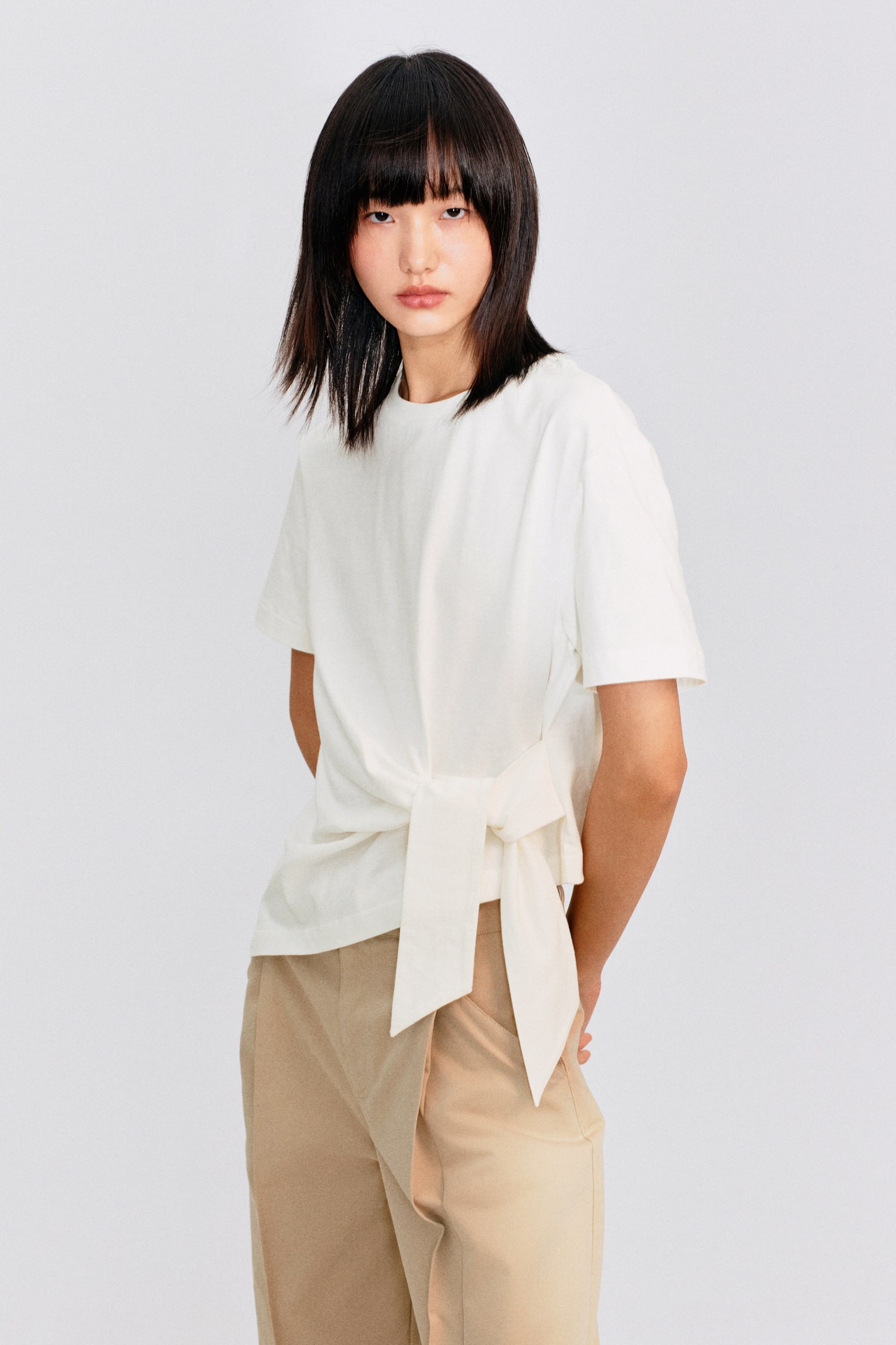 Tie-Detail T-Shirt - White/White/black striped/Gray melange - 2