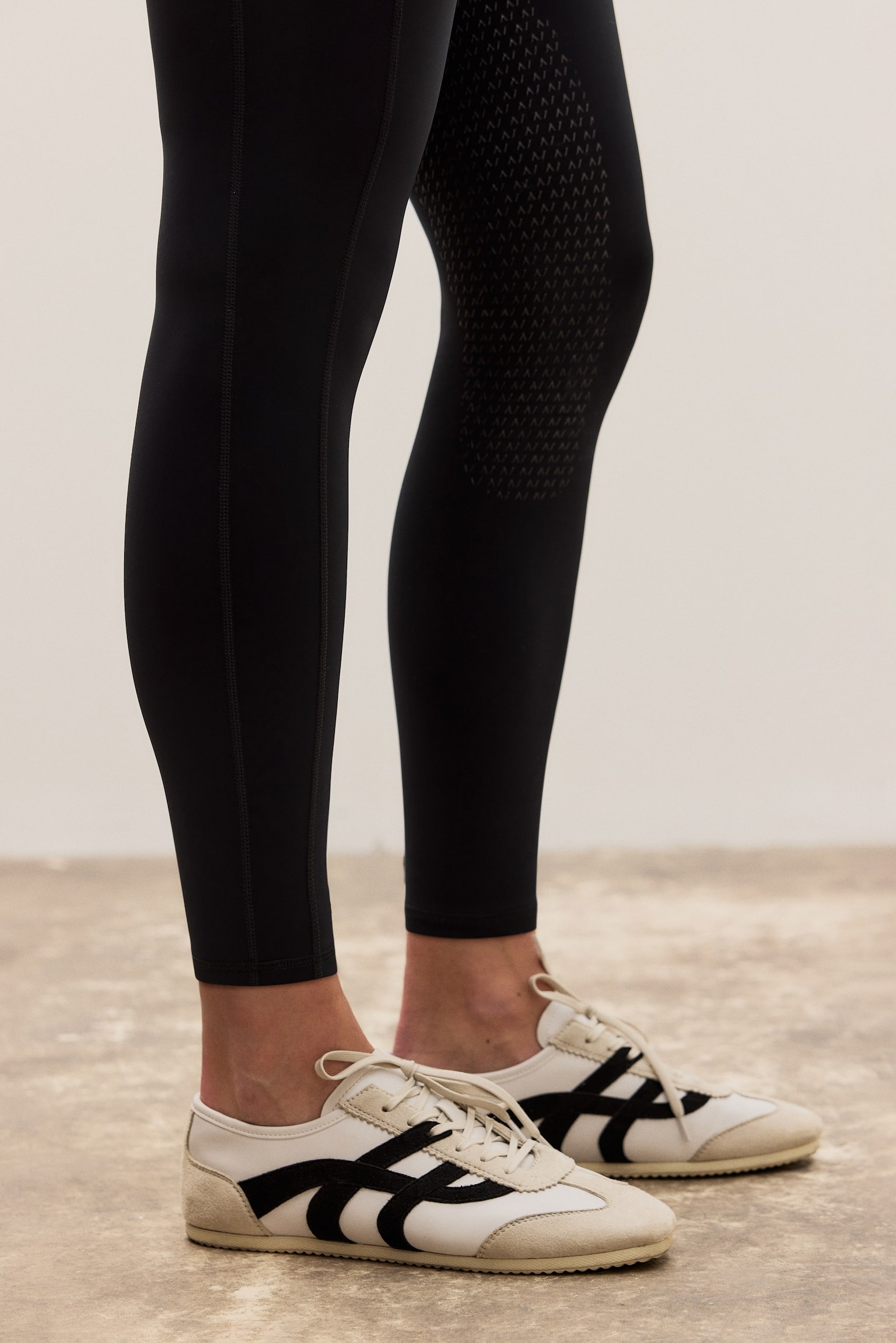 Knee-grip riding leggings - Black/Navy blue - 7