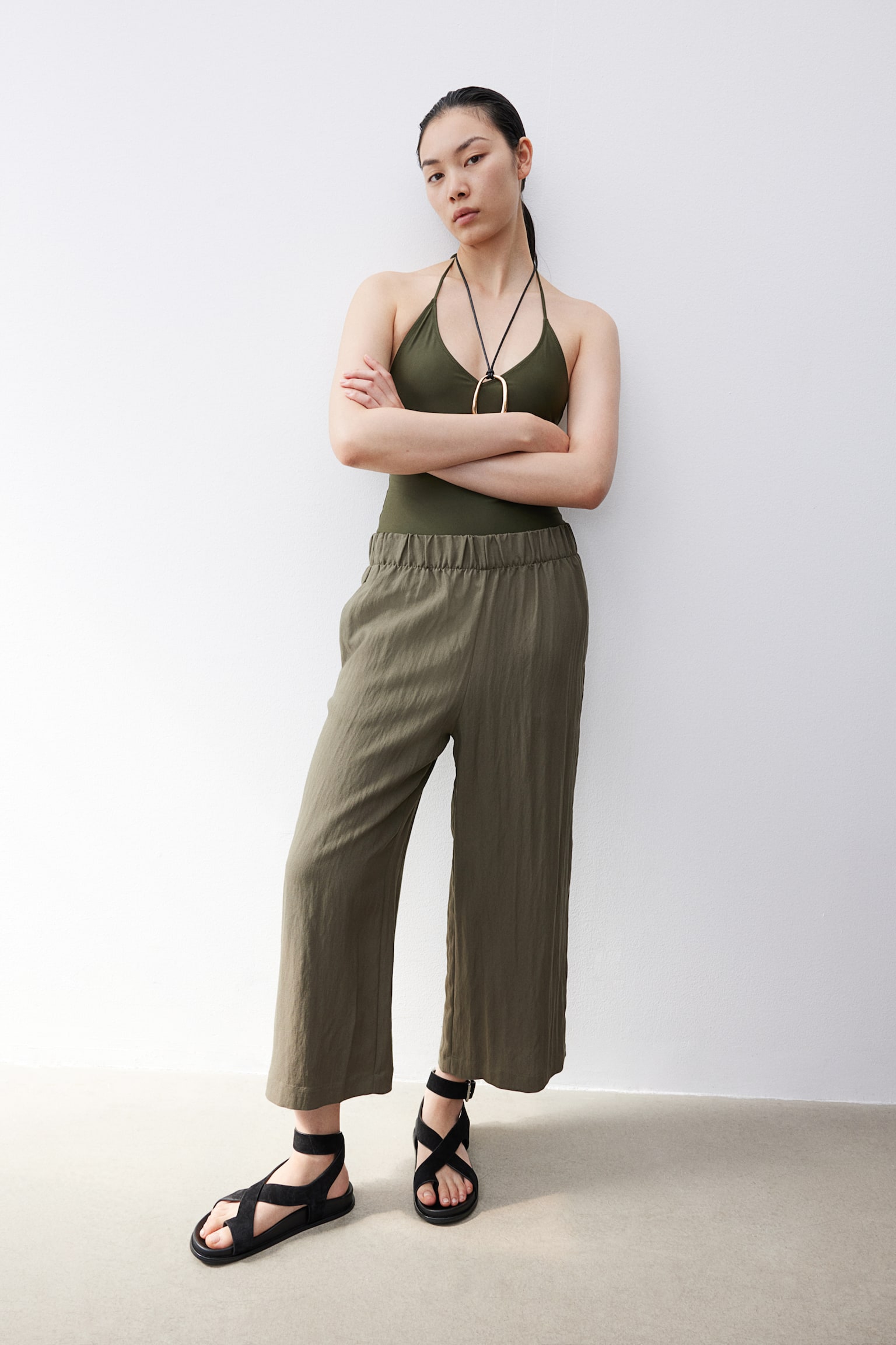 Pull-on culottes - Dark khaki green/Black/Light beige/White/Pinstriped - 1