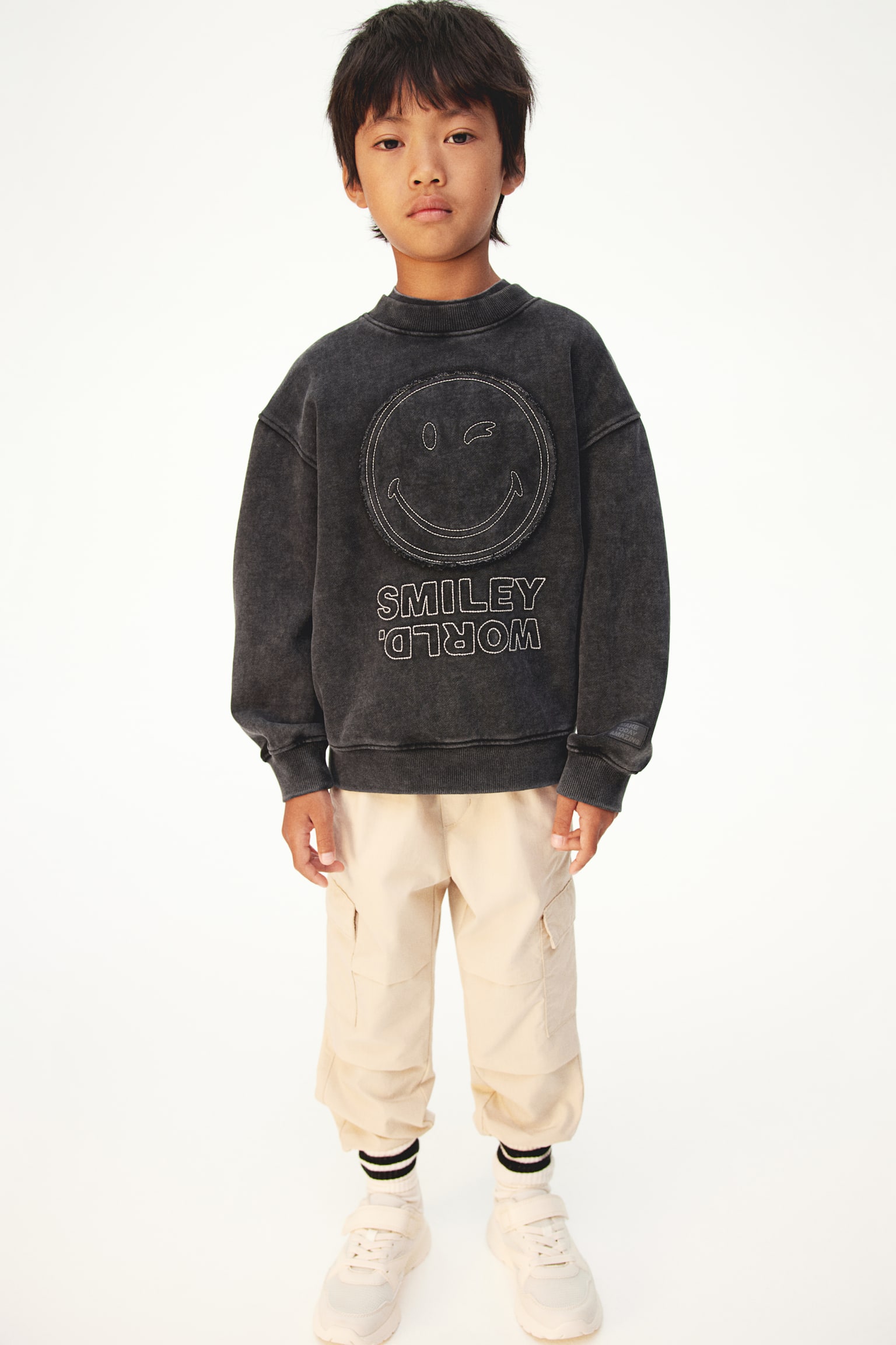 Motif-detail sweatshirt - Black/SmileyWorld®/Dark green/Pokémon - 2