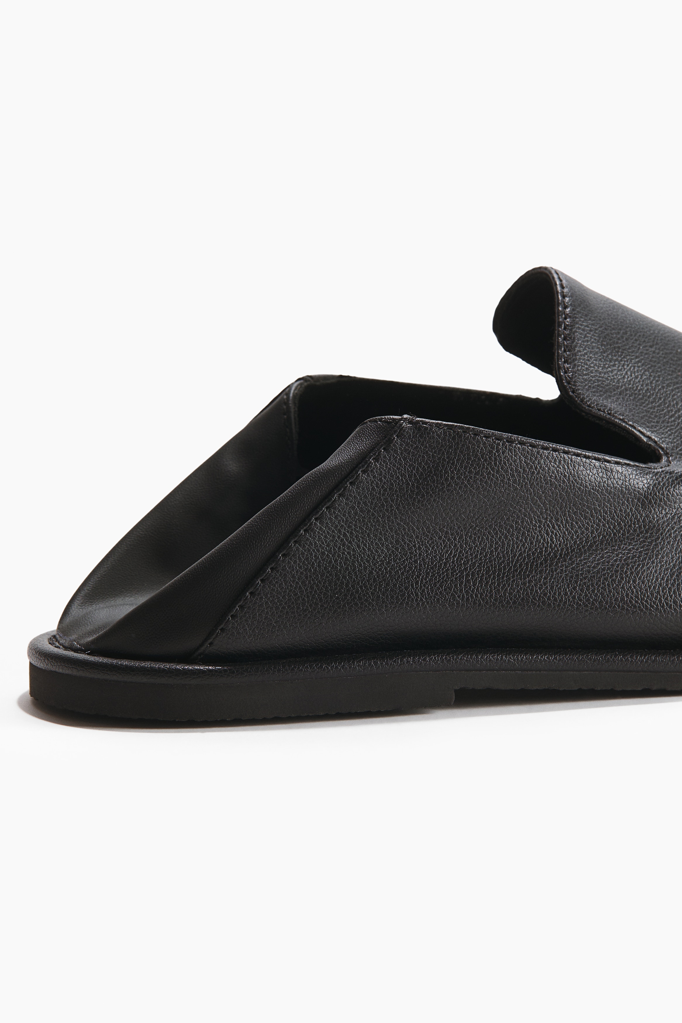 Slipper loafers