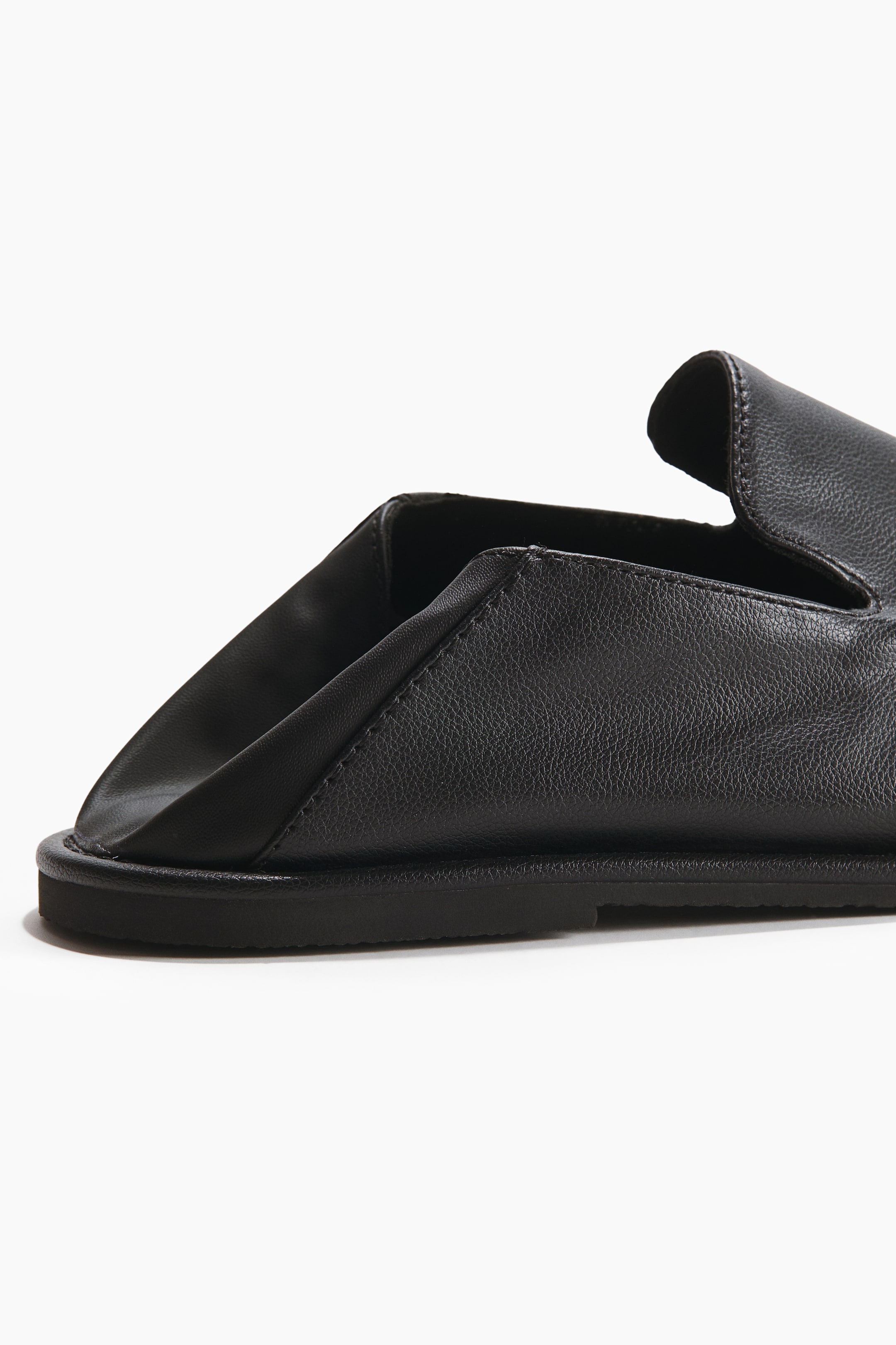 Slipper loafers