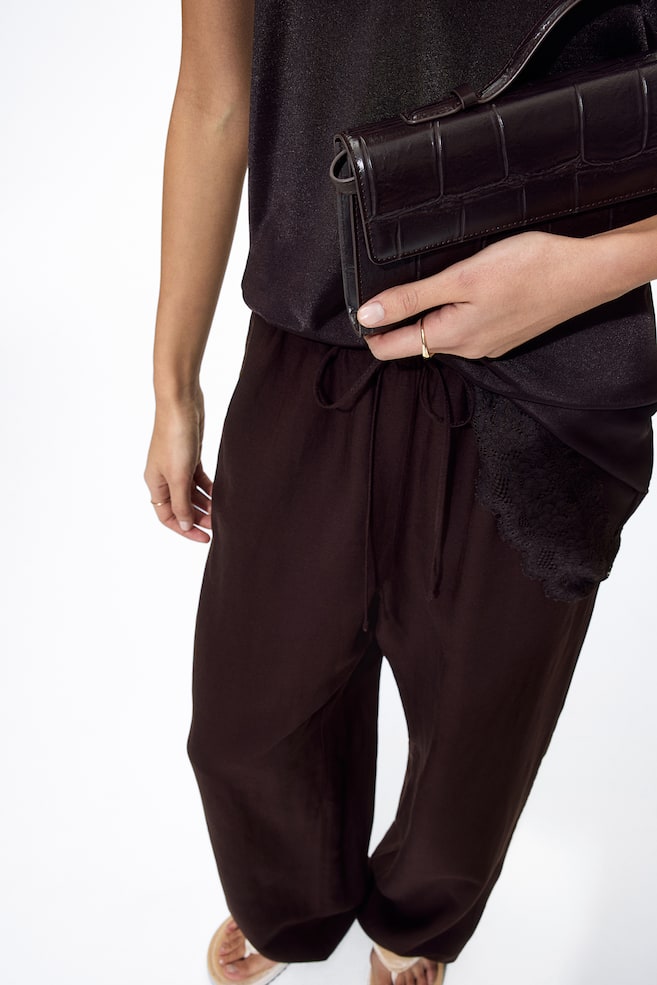 Linen-Blend Pants - Dark brown/Light beige/White/Black/Light turquoise/White/light blue striped/Light beige/Cream/striped/Dark khaki green - 6