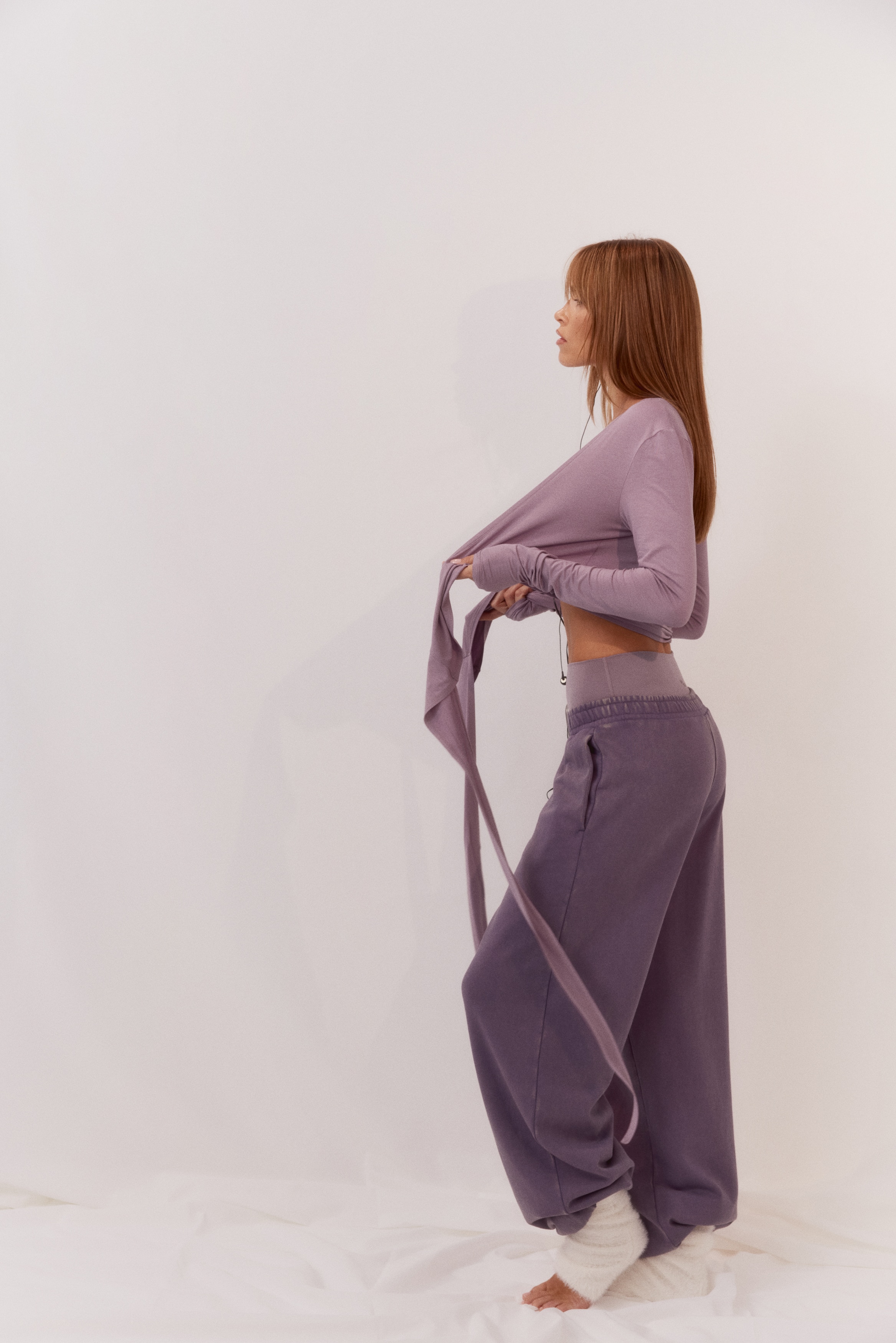 H&M Move - Dam - Mörklila Träningsjoggers - Size: XS