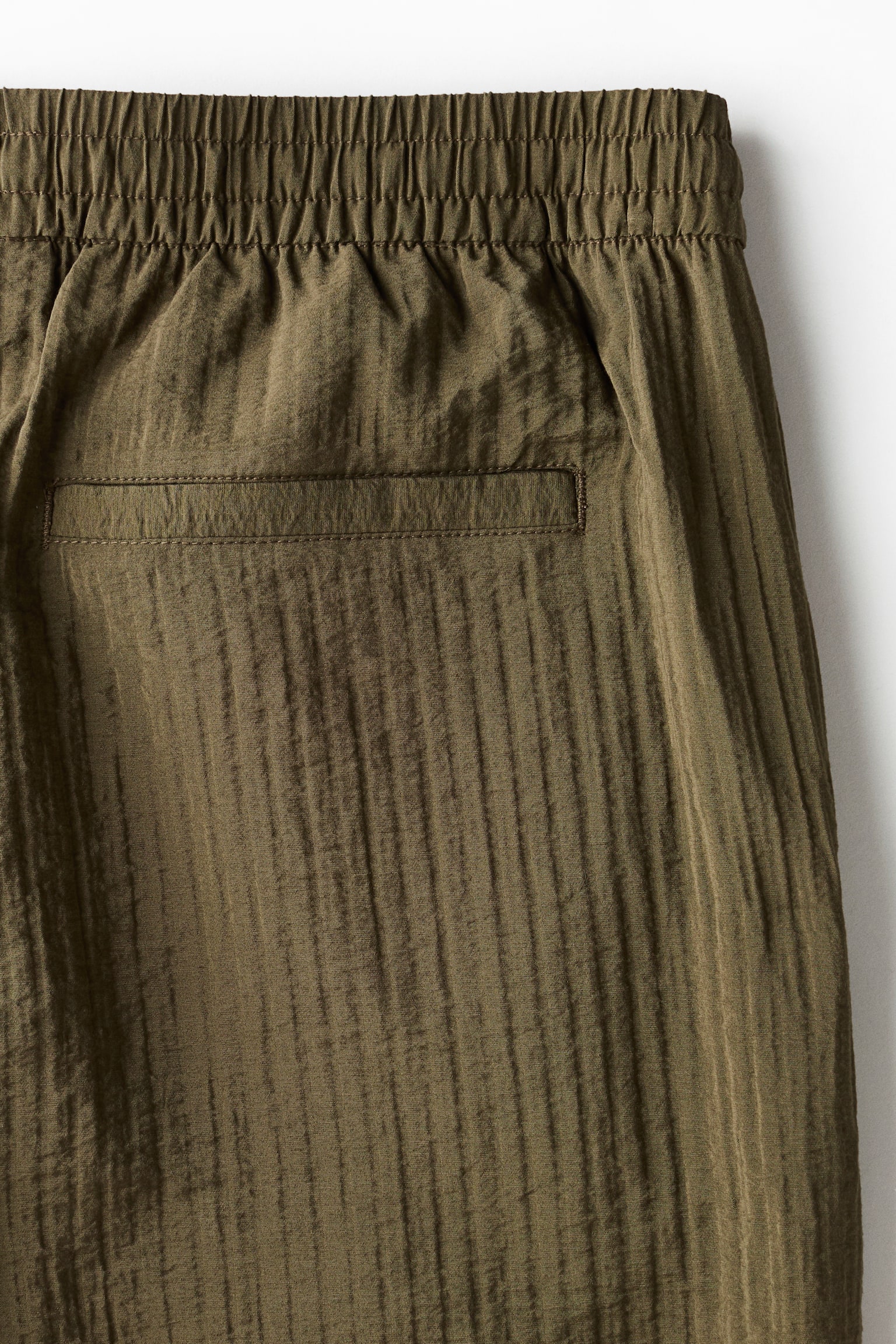 Relaxed Fit Textured shorts-Khaki green - 7
