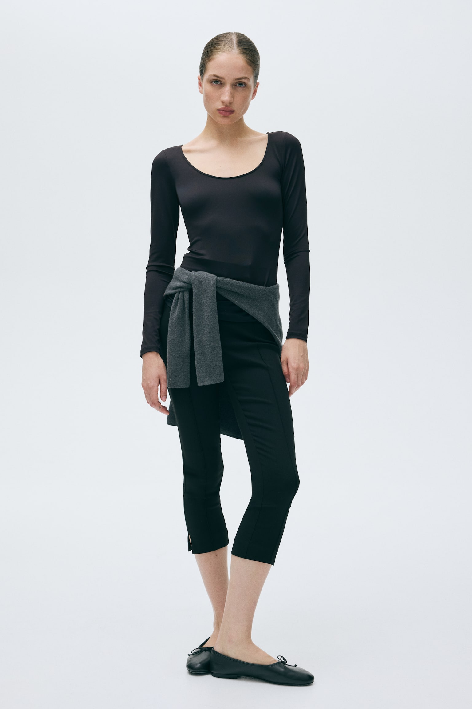 Женский топ H&M Long-Sleeved Scoop-Neck Top, цвет: Чёрный — фото 3