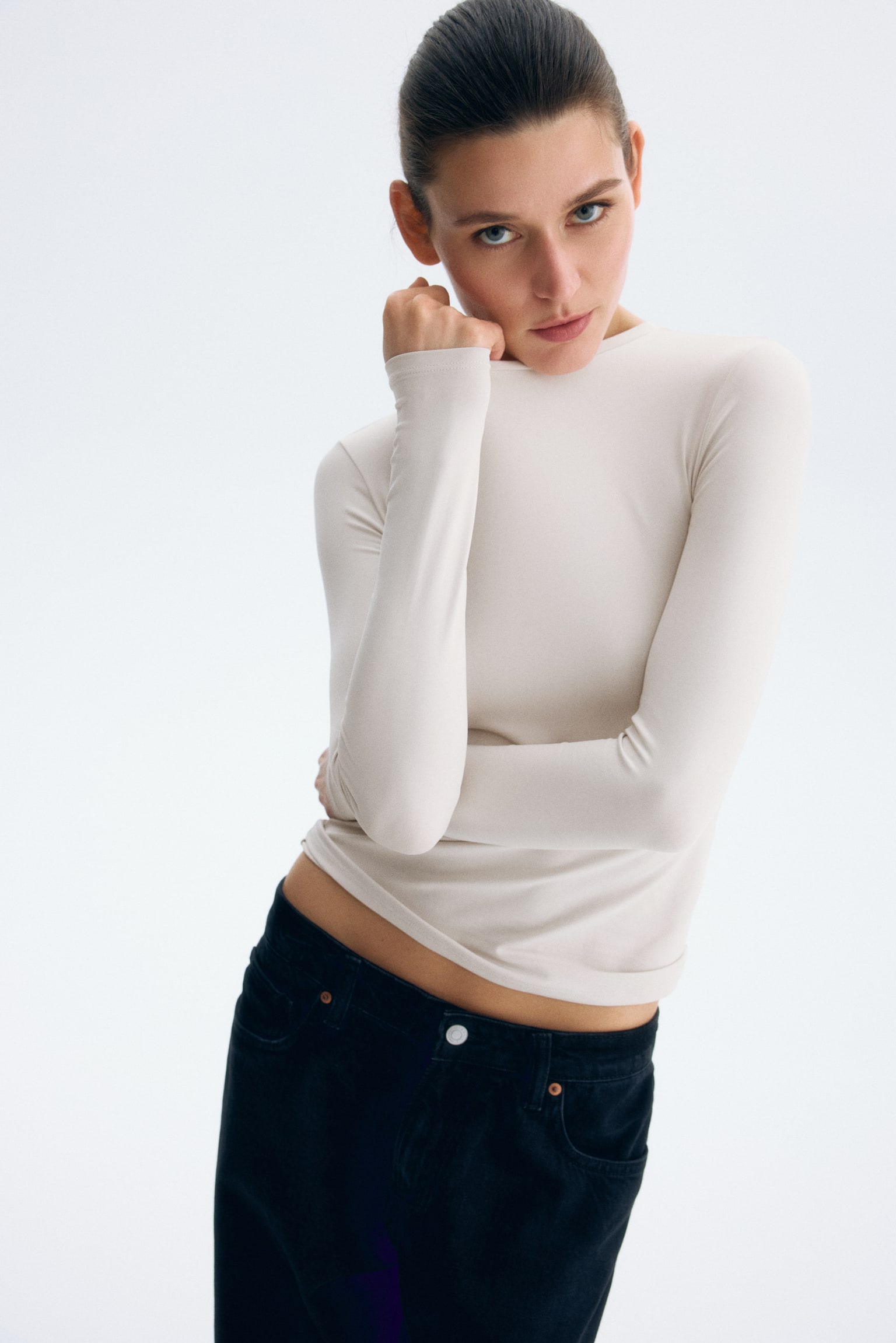 Long-sleeved microfibre top - Light greige/White/Black/Dark mole/Light turquoise/Dark greige/Dark blue - 1