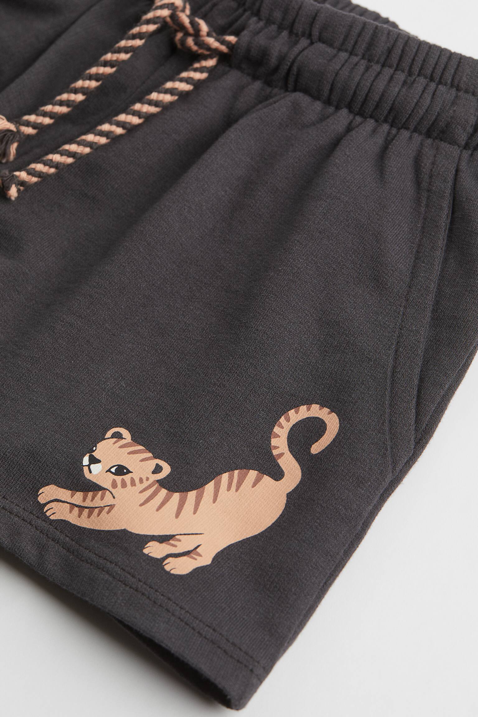 Sweatshorts - Dark grey/Cheetah/Light beige/Spotted/Pink/Tie-dye - 2