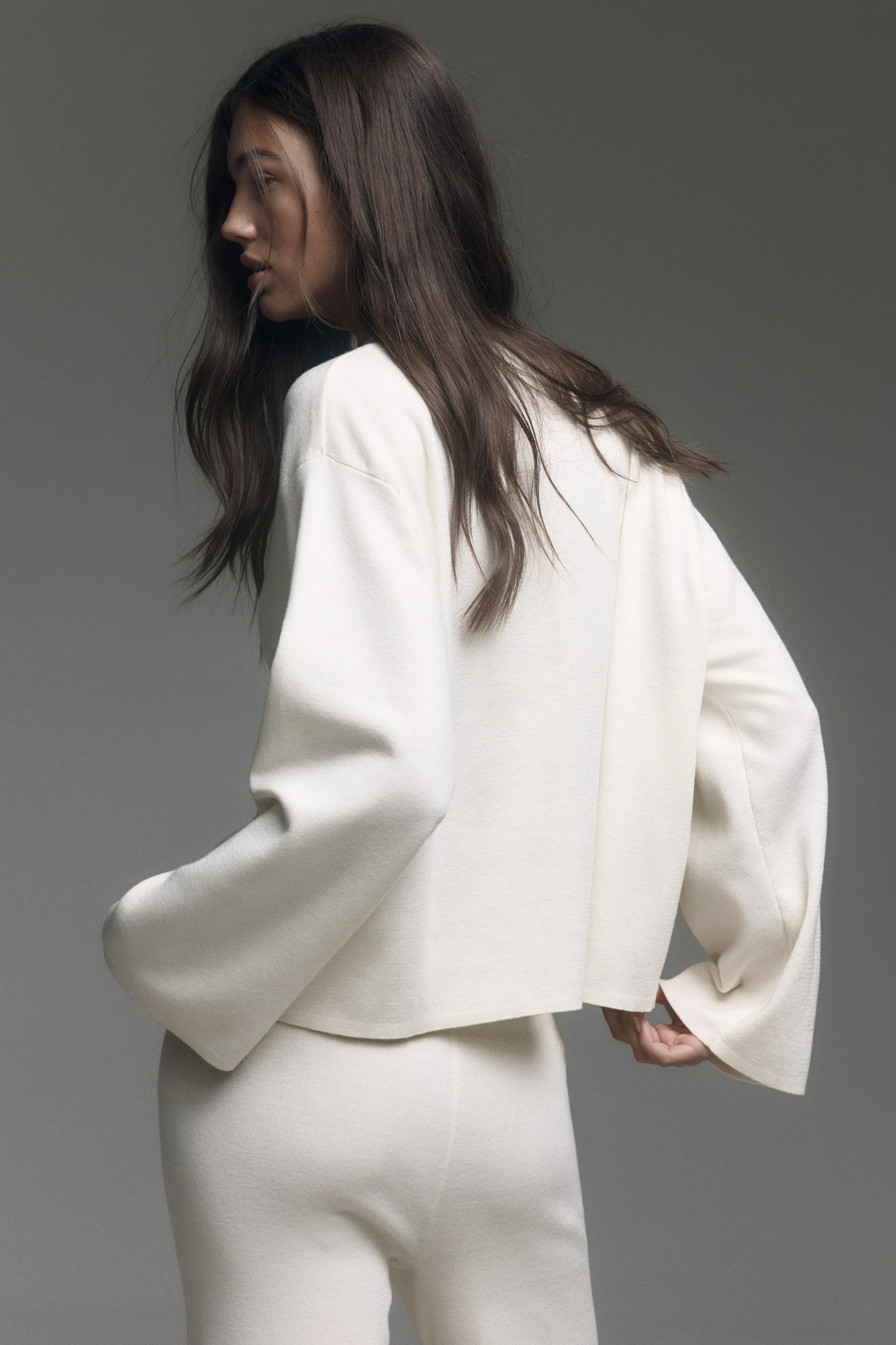 Nagyobb kép megtekintése: Finomkötött kardigán - Krémszínű - NŐI | H&M HU 4