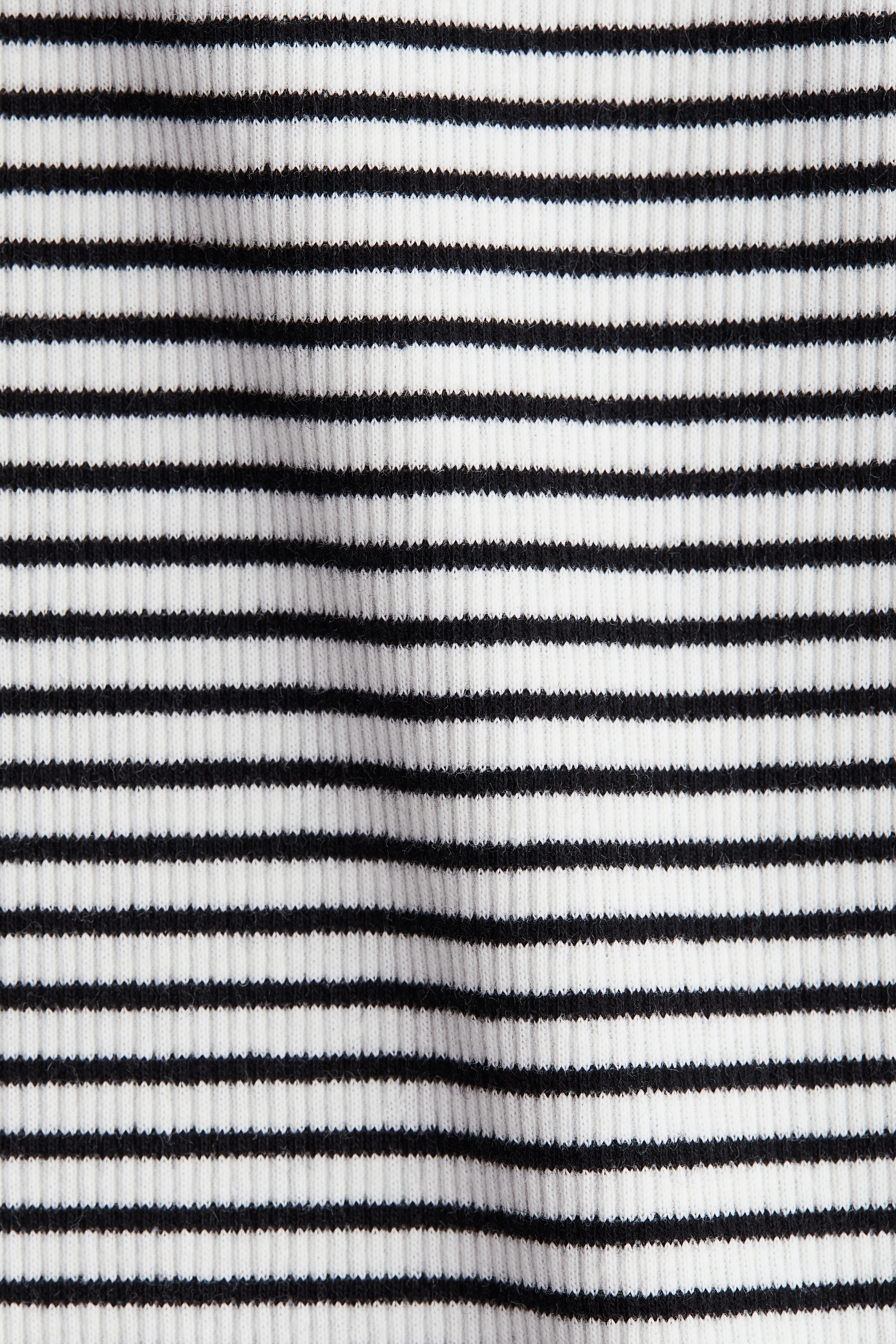 Ribbed boat-neck top