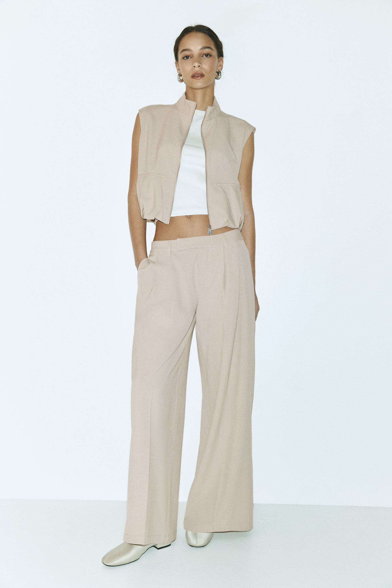 Wide tailored trousers - Light beige - 6
