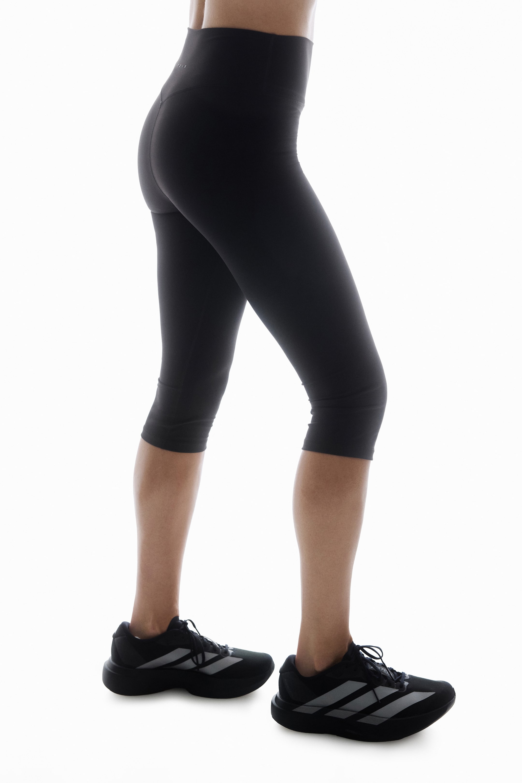 Capri Leggings with SculptMove™