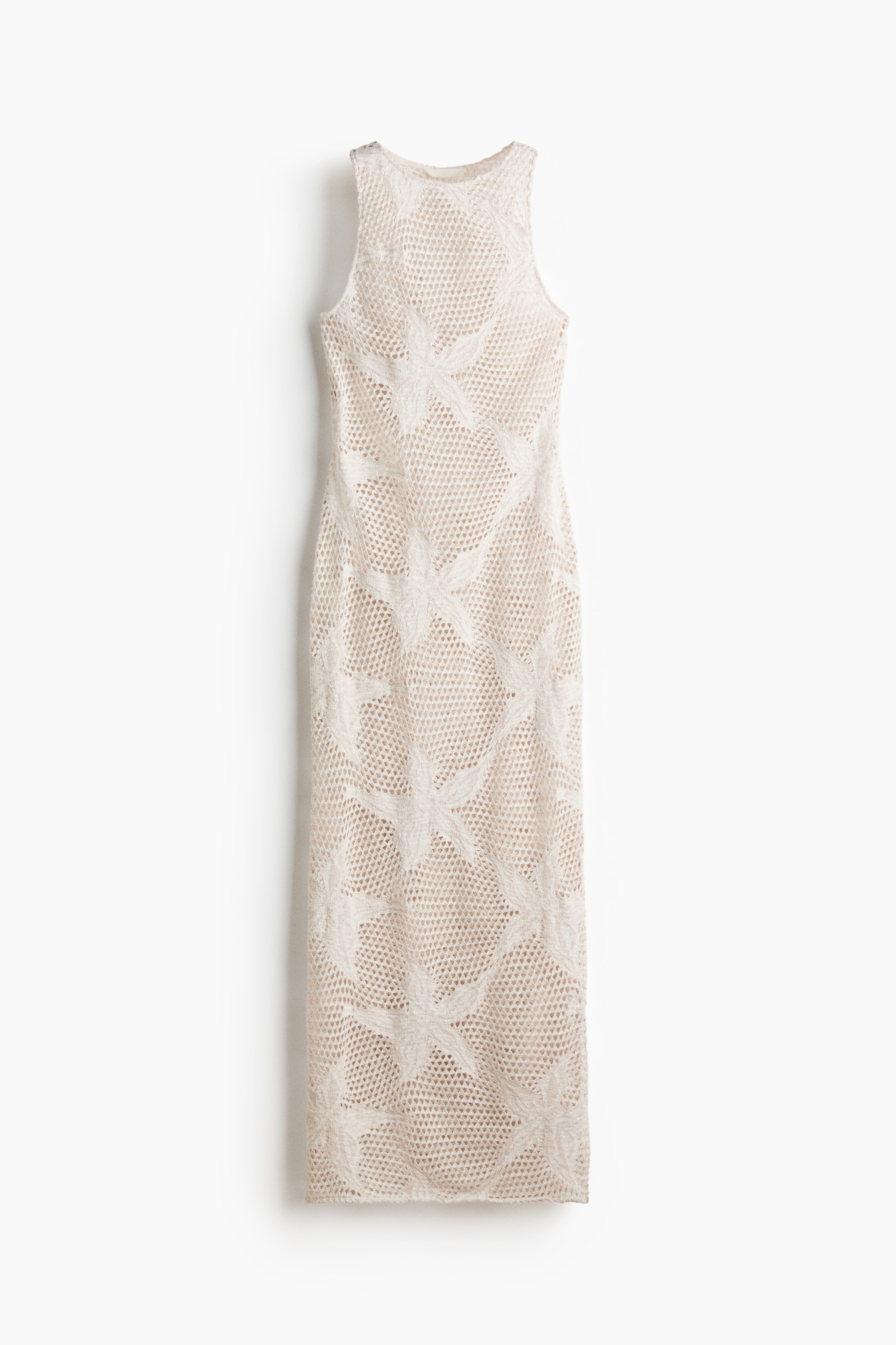 Motif-detail hole-knit dressModell