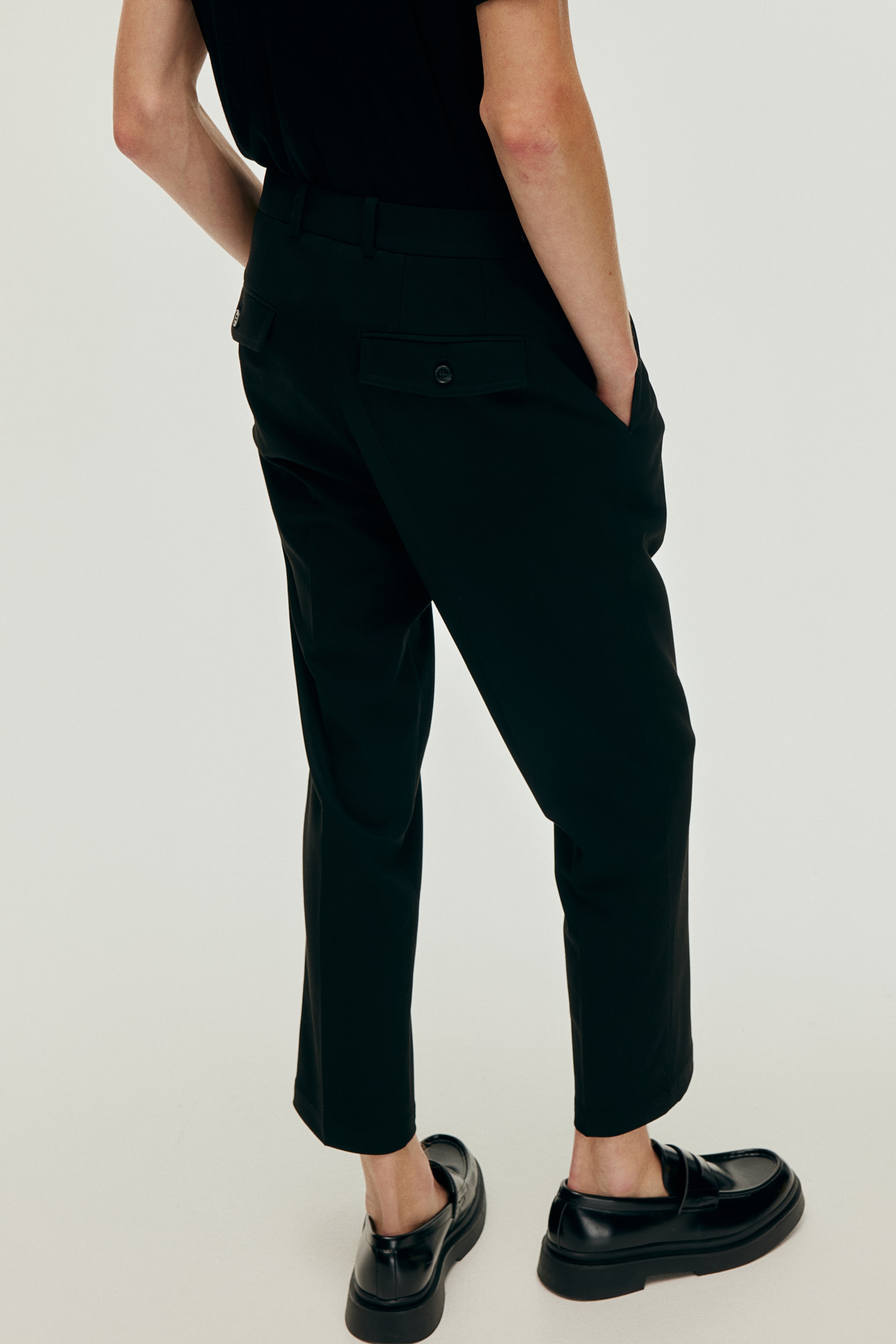 Regular Fit Cropped trousers - Black - Men | H&M GB 3