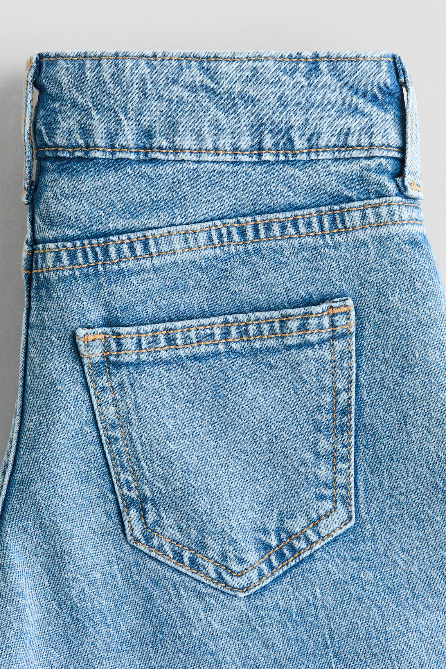 Wide Leg Low Jeans - 3