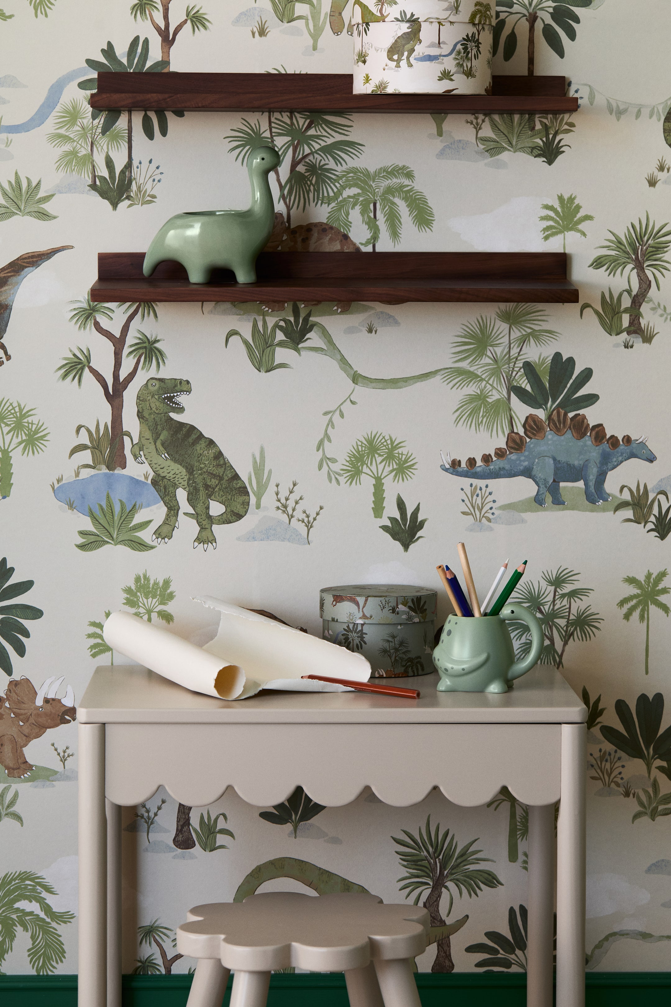 Zobrazit větší obrázek: Hrnek ve tvaru dinosaura - Zelená - HOME | H&M CZ 1