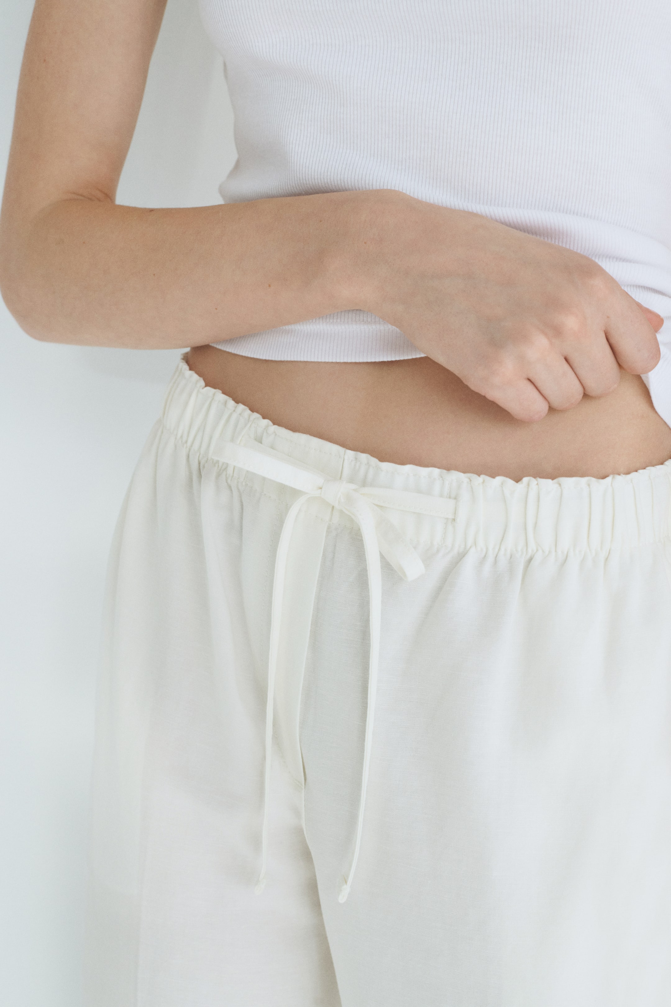 Pantalon en lin mélangé avec cordon de serrage