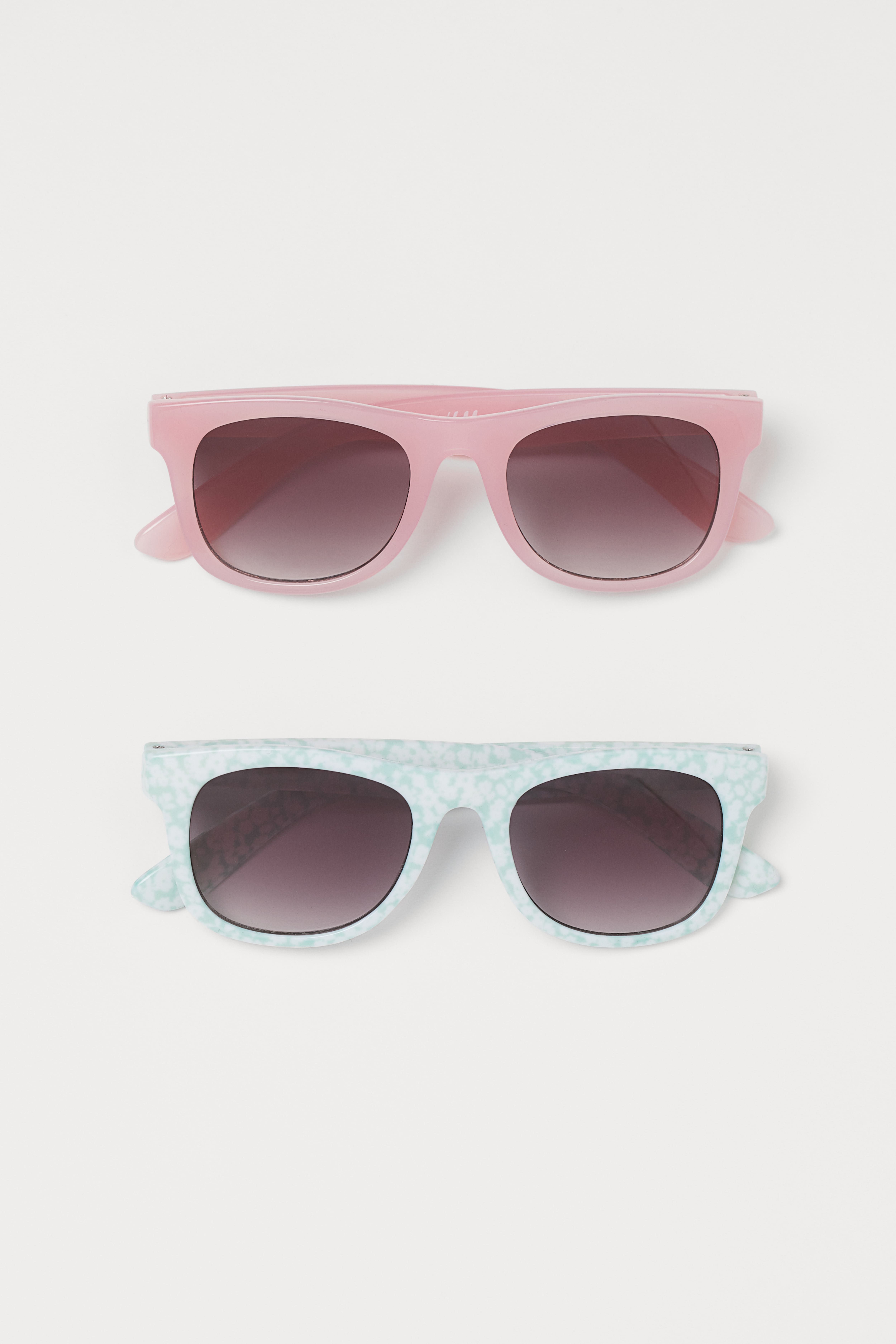 2 pack Sunglasses