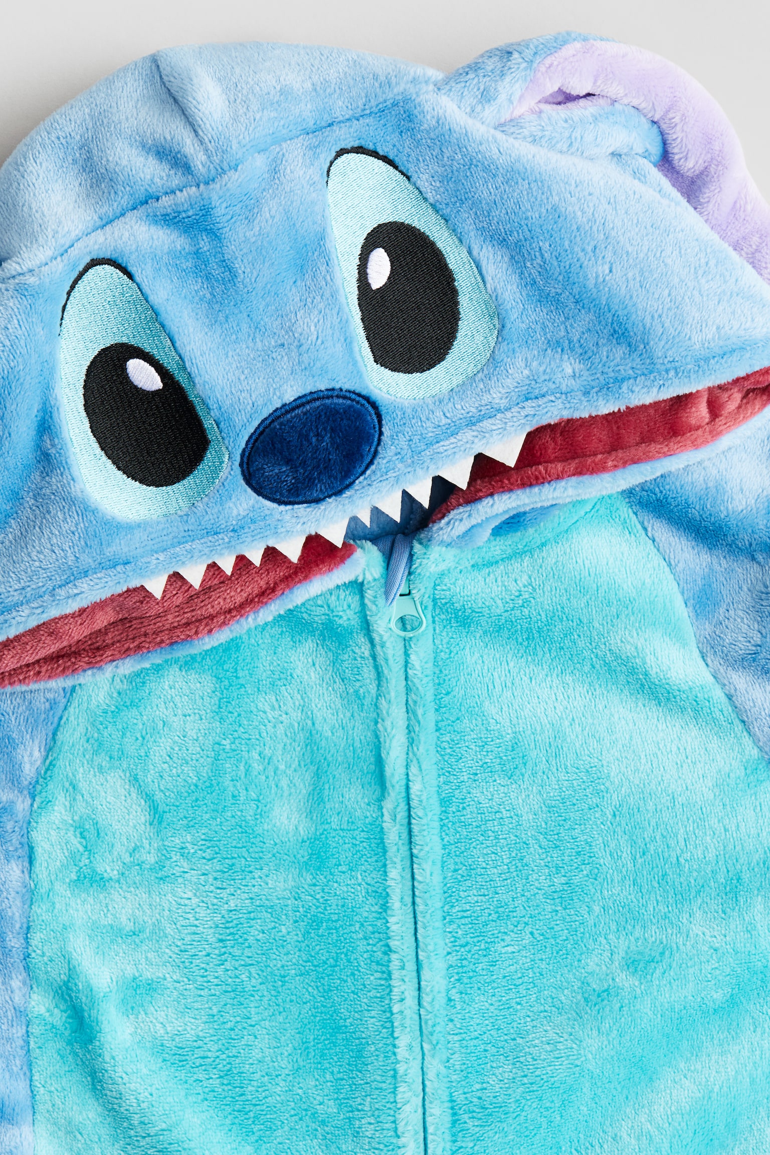 Ear-detail all-in-one suit - Light blue/Lilo & Stitch/Black/Kuromi - 2