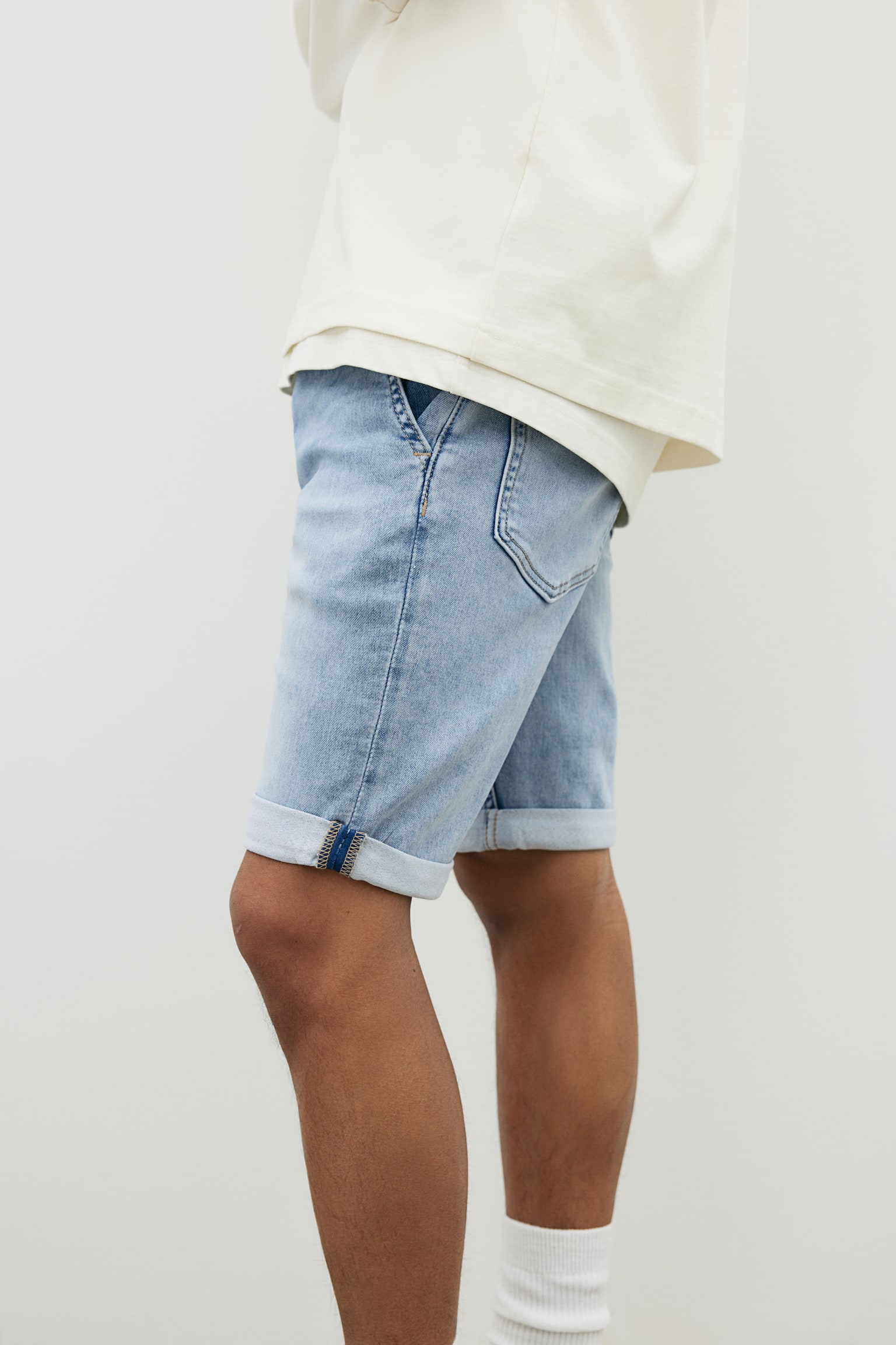 Hybrid Slim Denim shorts - Light denim blue - 5