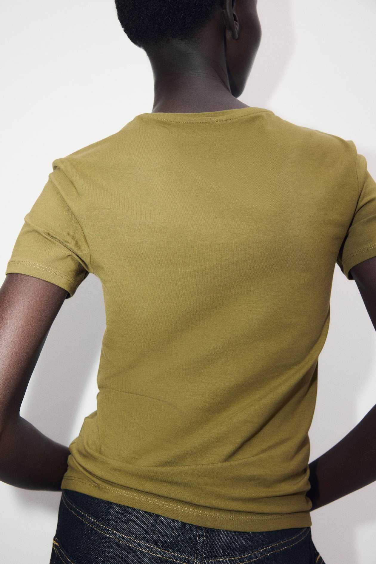 Fitted T-Shirt - image 4